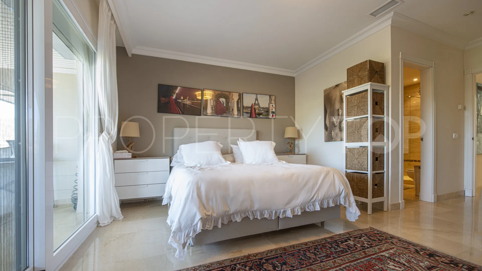 Nueva Andalucia, apartamento en venta de 2 dormitorios