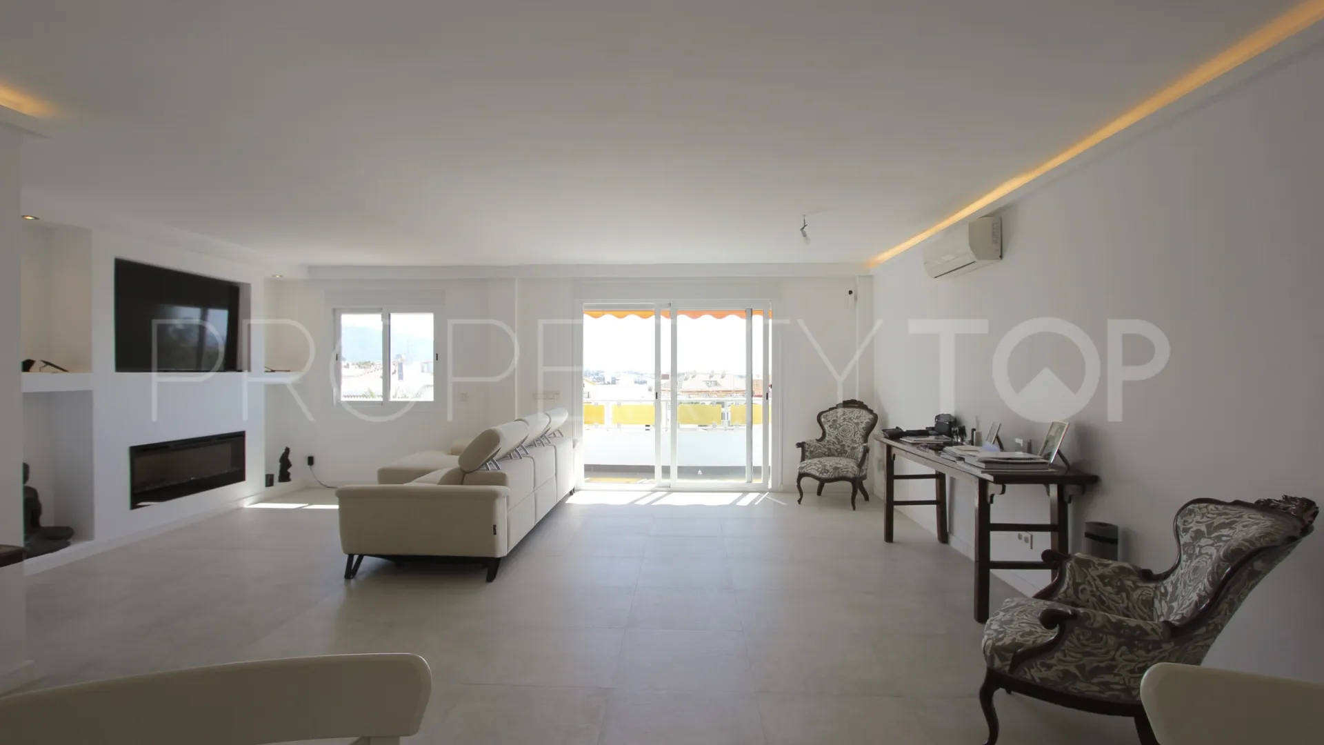 San Pedro de Alcantara 3 bedrooms penthouse for sale