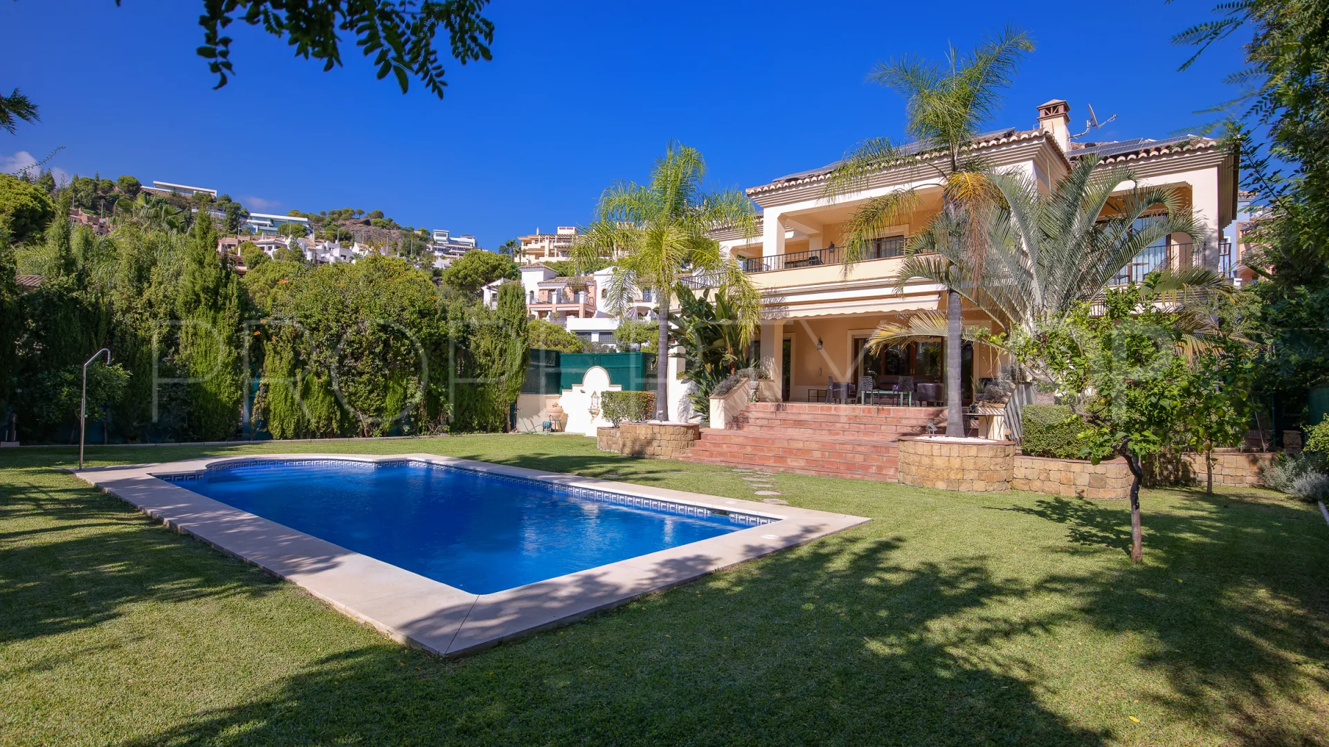 Villa for sale in Los Arqueros