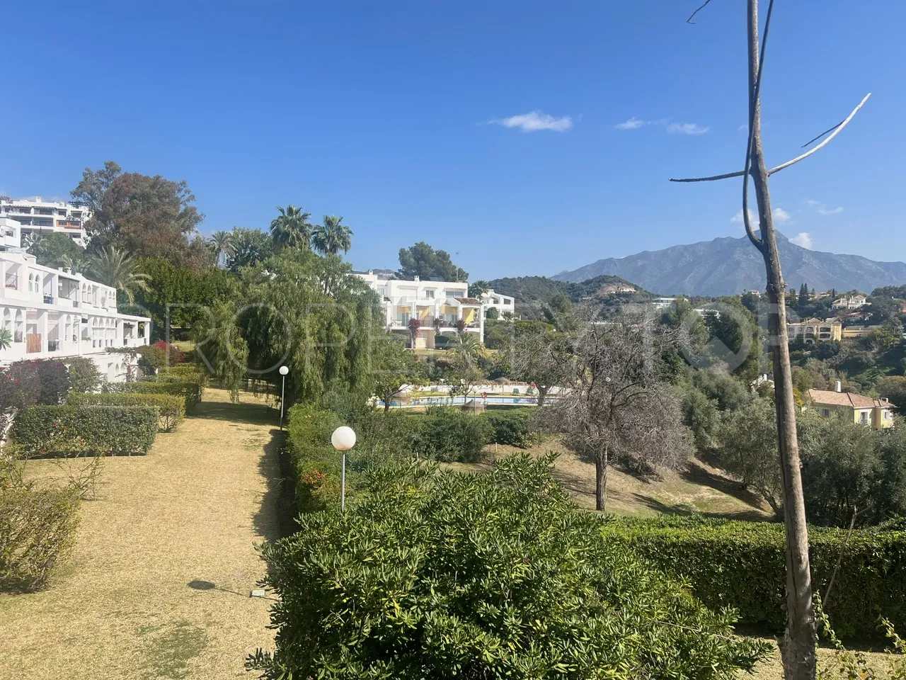 For sale El Herrojo town house