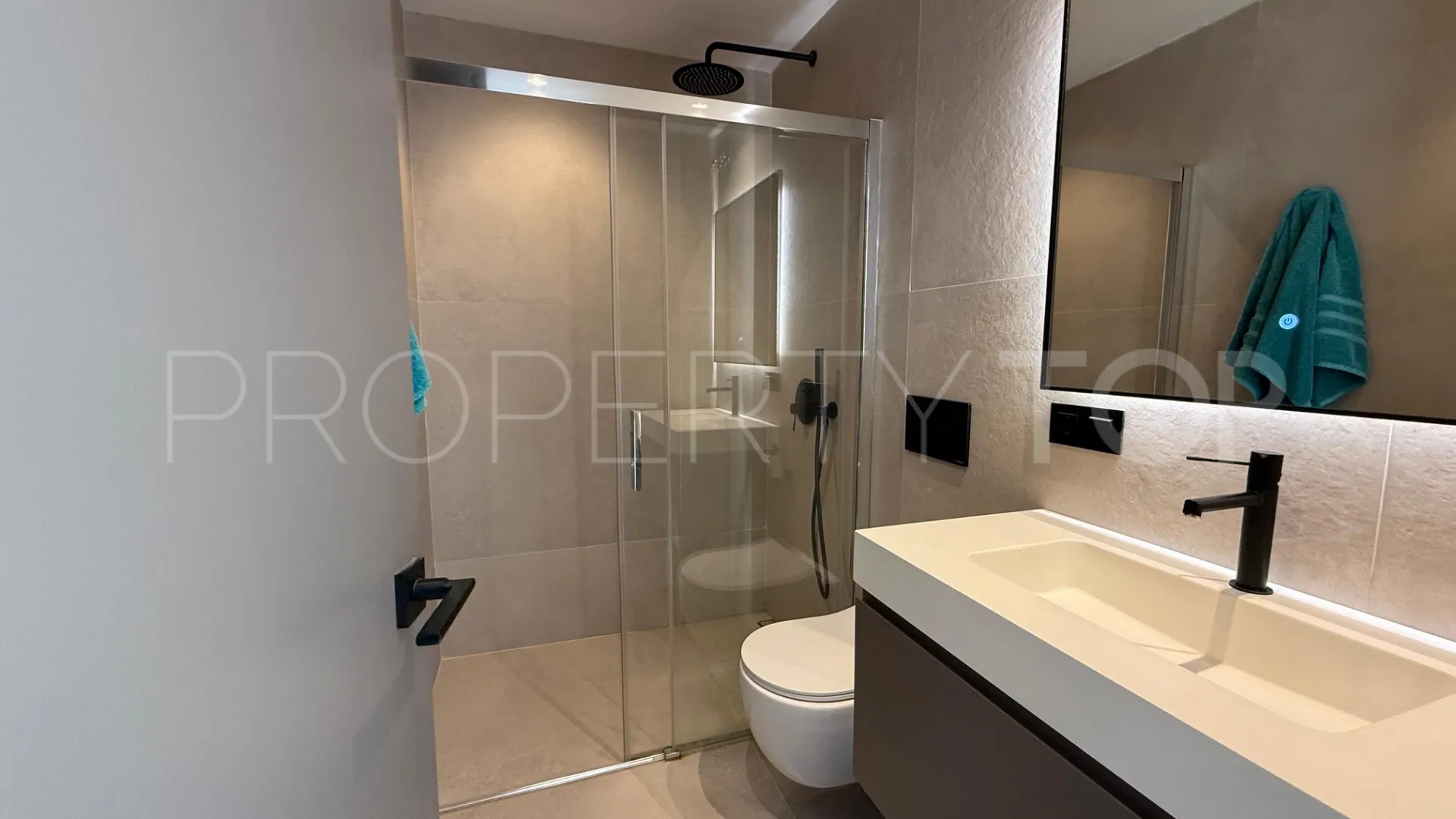 For sale El Herrojo town house