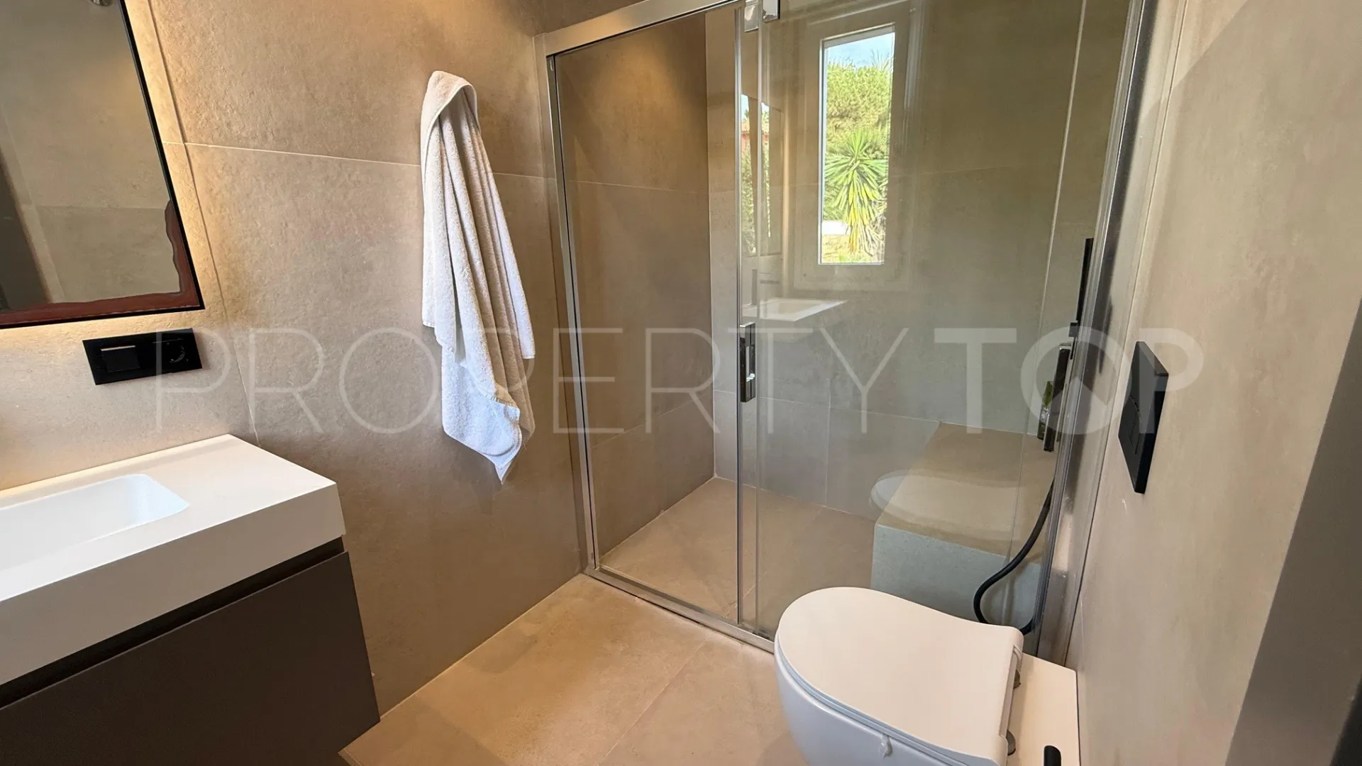For sale El Herrojo town house