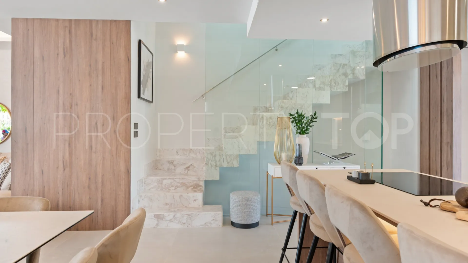 For sale 5 bedrooms semi detached house in Marbella - Puerto Banus