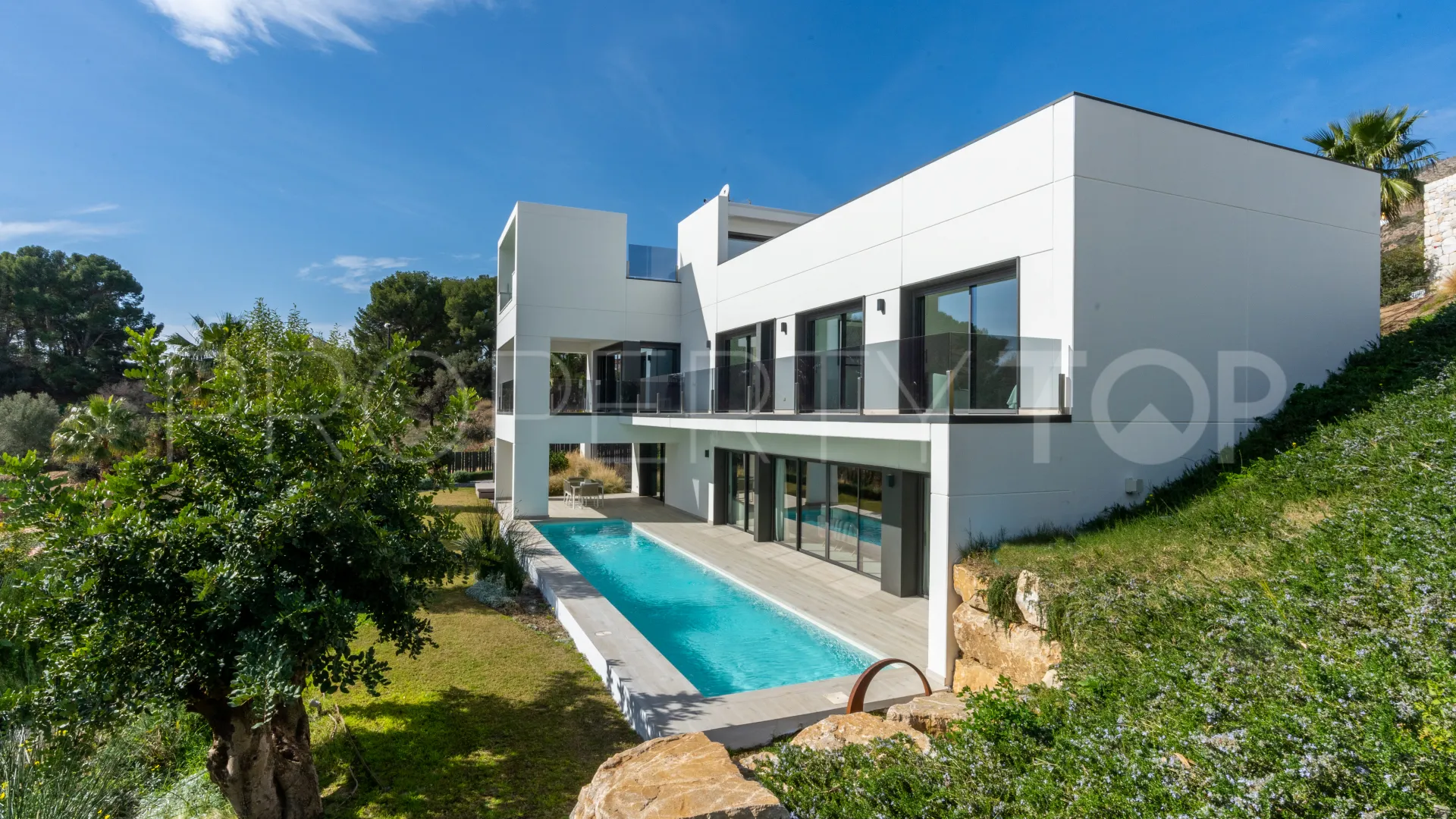 Benalmadena, villa a la venta
