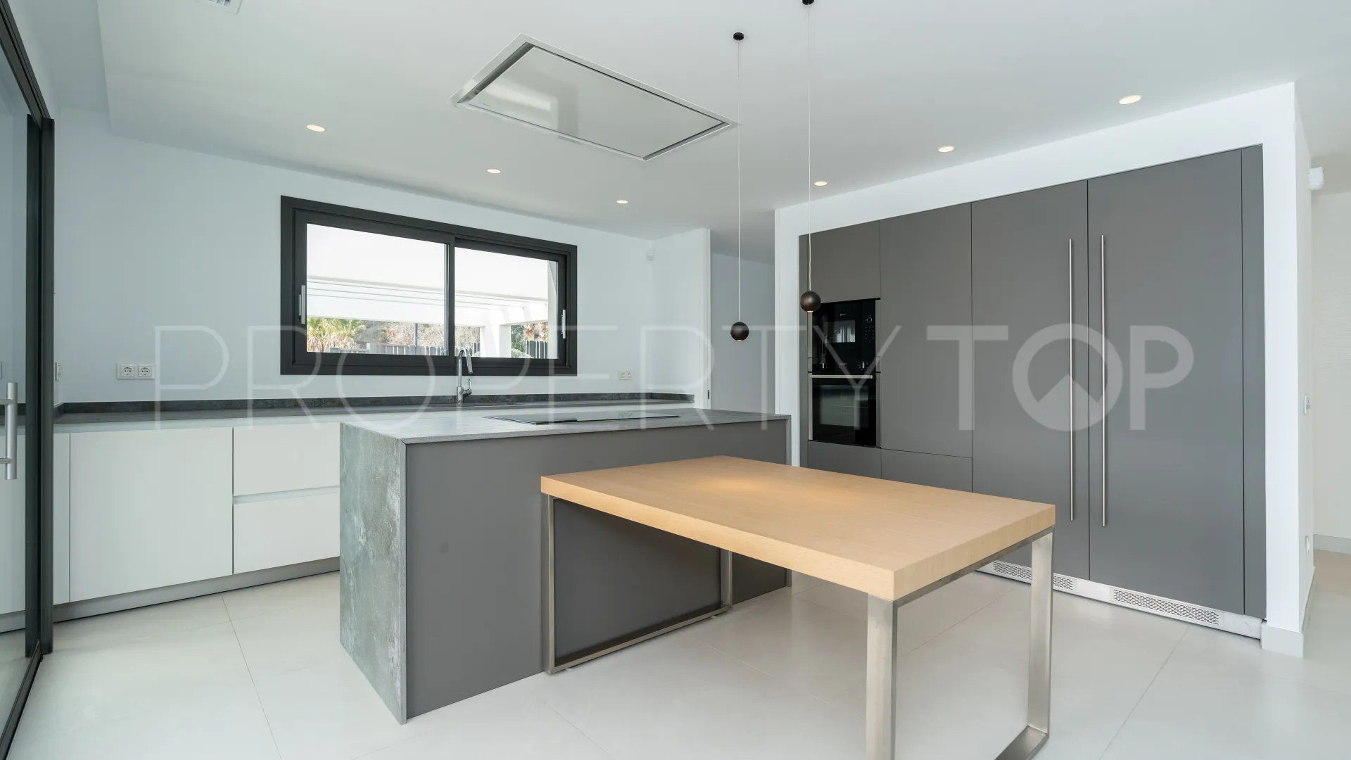 Benalmadena, villa a la venta