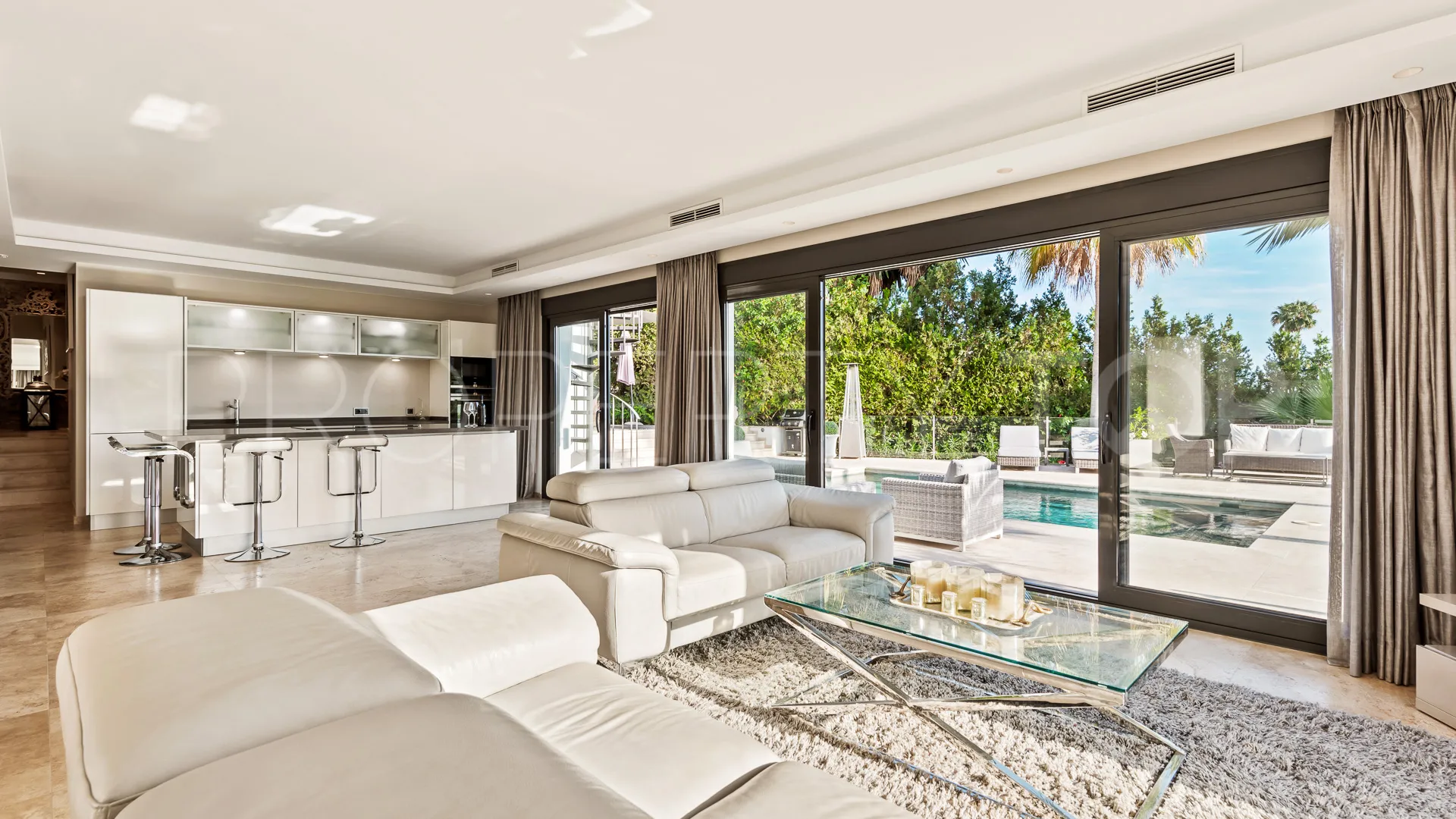 Supermanzana H, villa con 4 dormitorios en venta