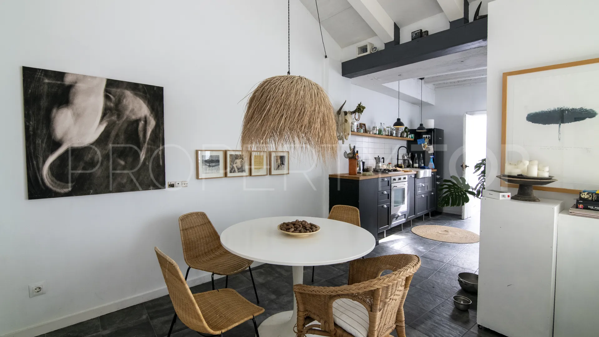 For sale town house in Estepona Centre