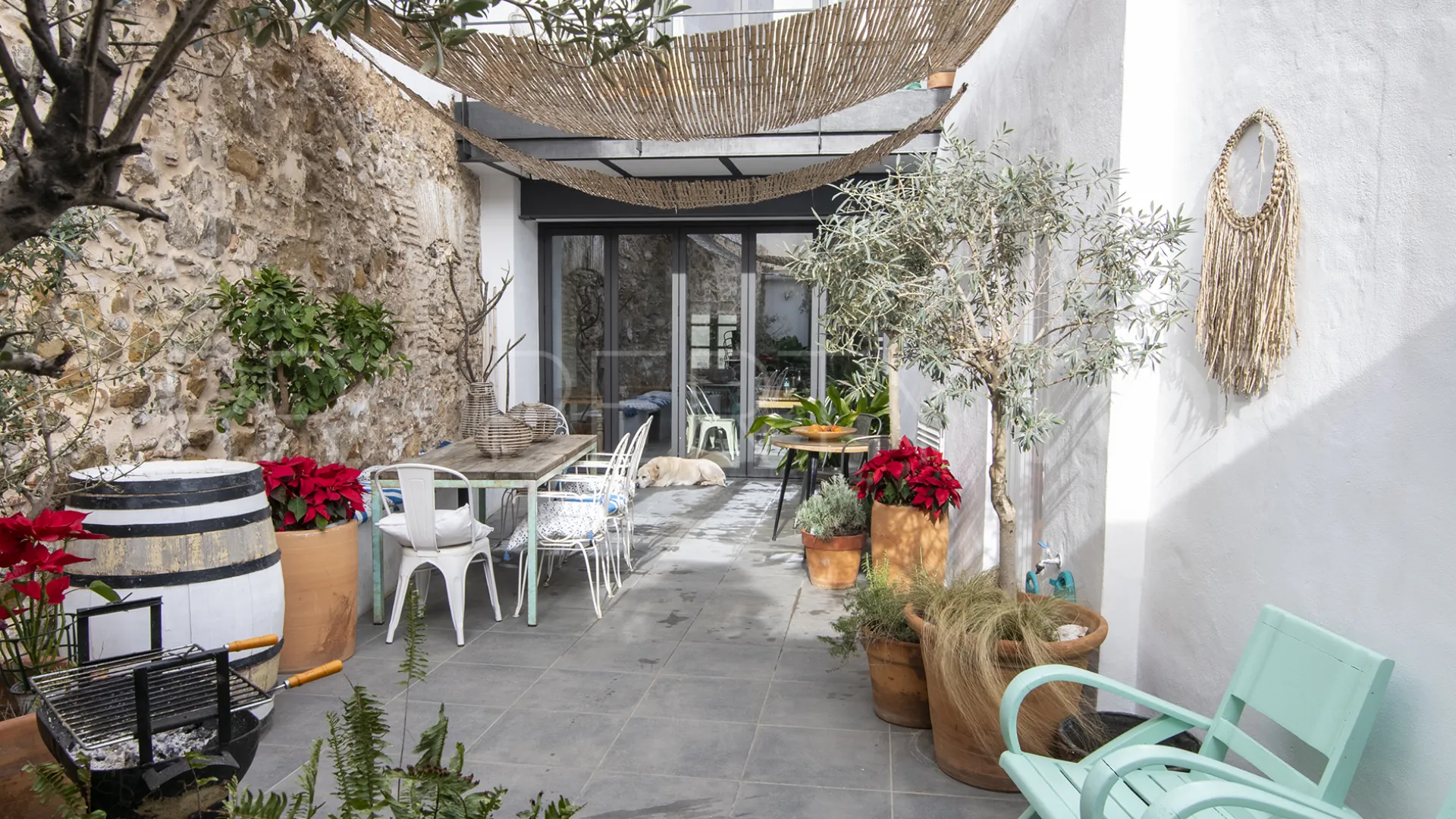 For sale town house in Estepona Centre