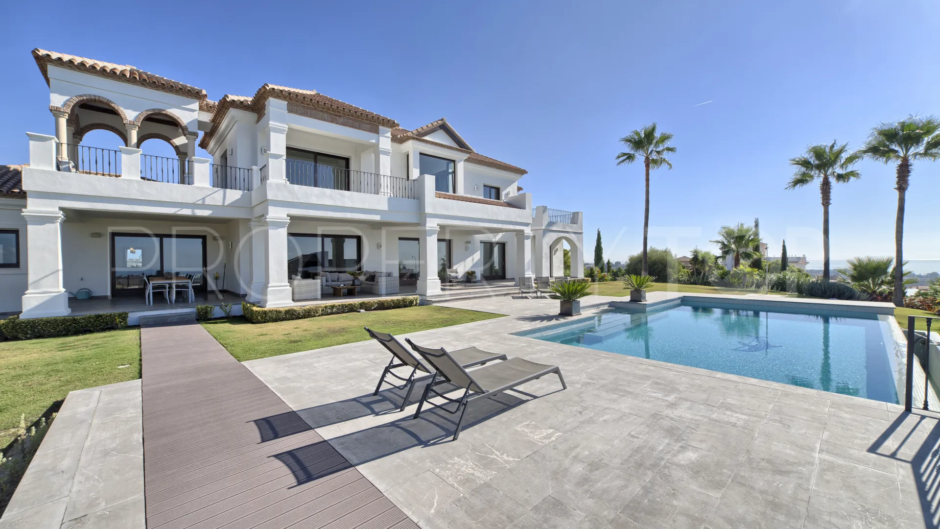 6 bedrooms villa for sale in Los Flamingos Golf