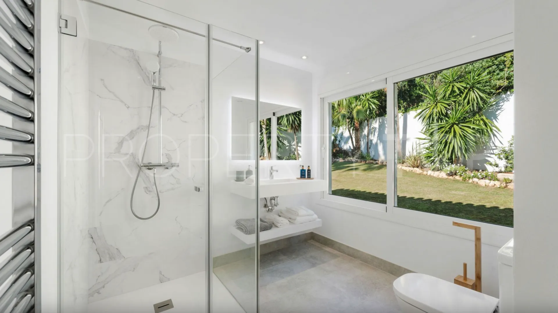 Villa for sale in El Rosario with 5 bedrooms