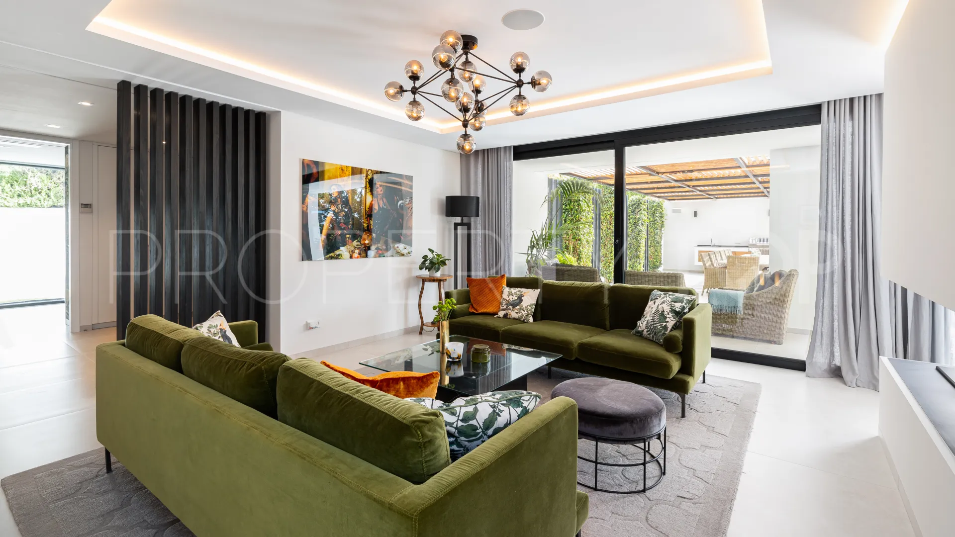 5 bedrooms Los Naranjos Golf villa for sale