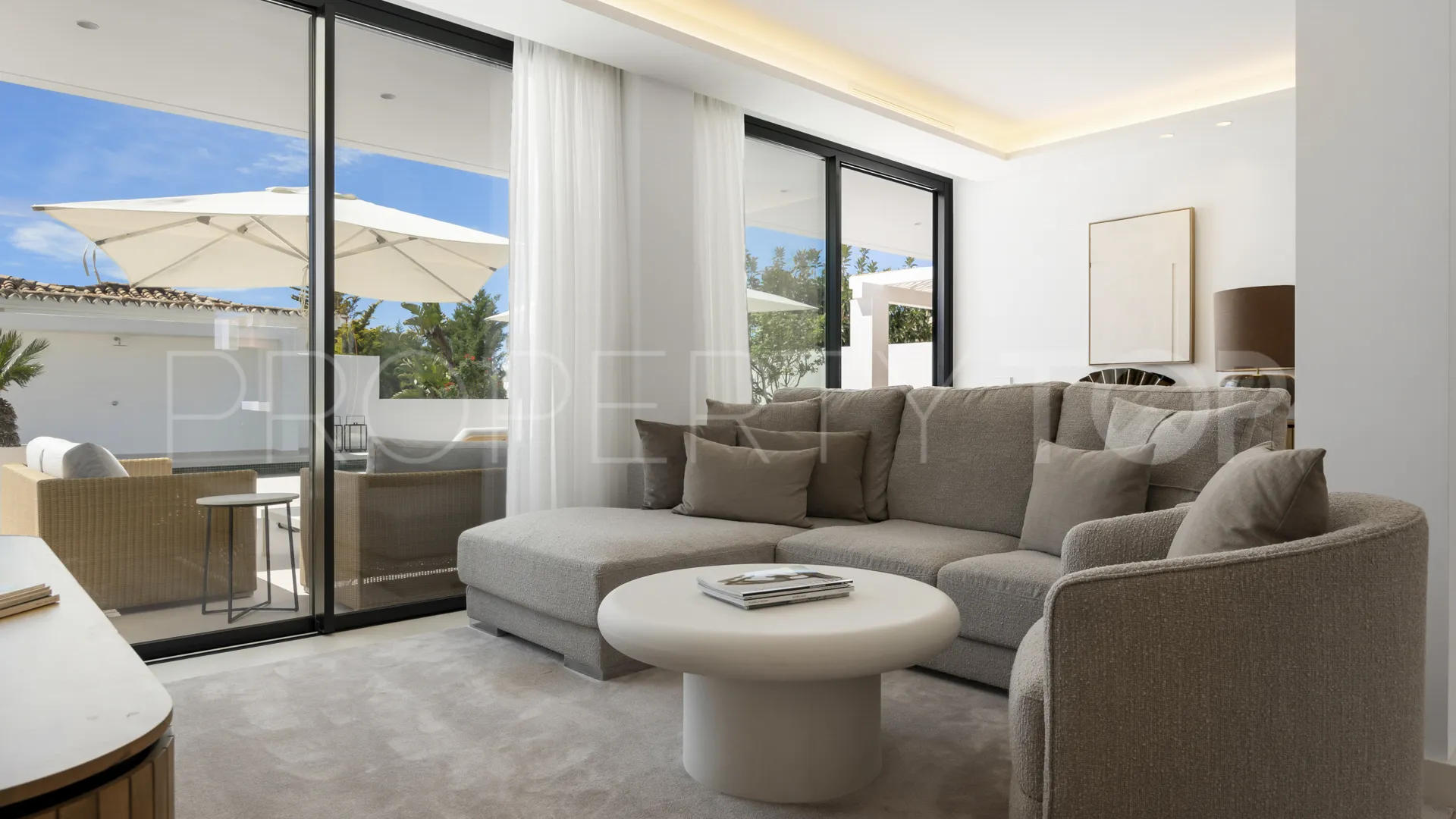 5 bedrooms Las Chapas villa for sale
