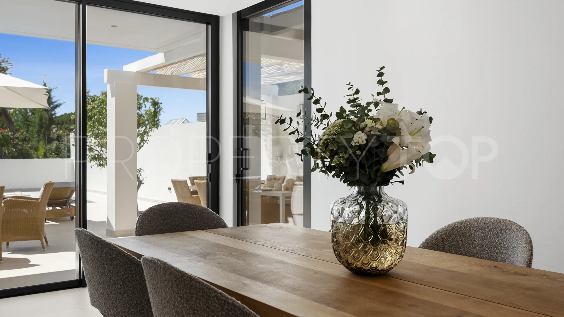 5 bedrooms Las Chapas villa for sale