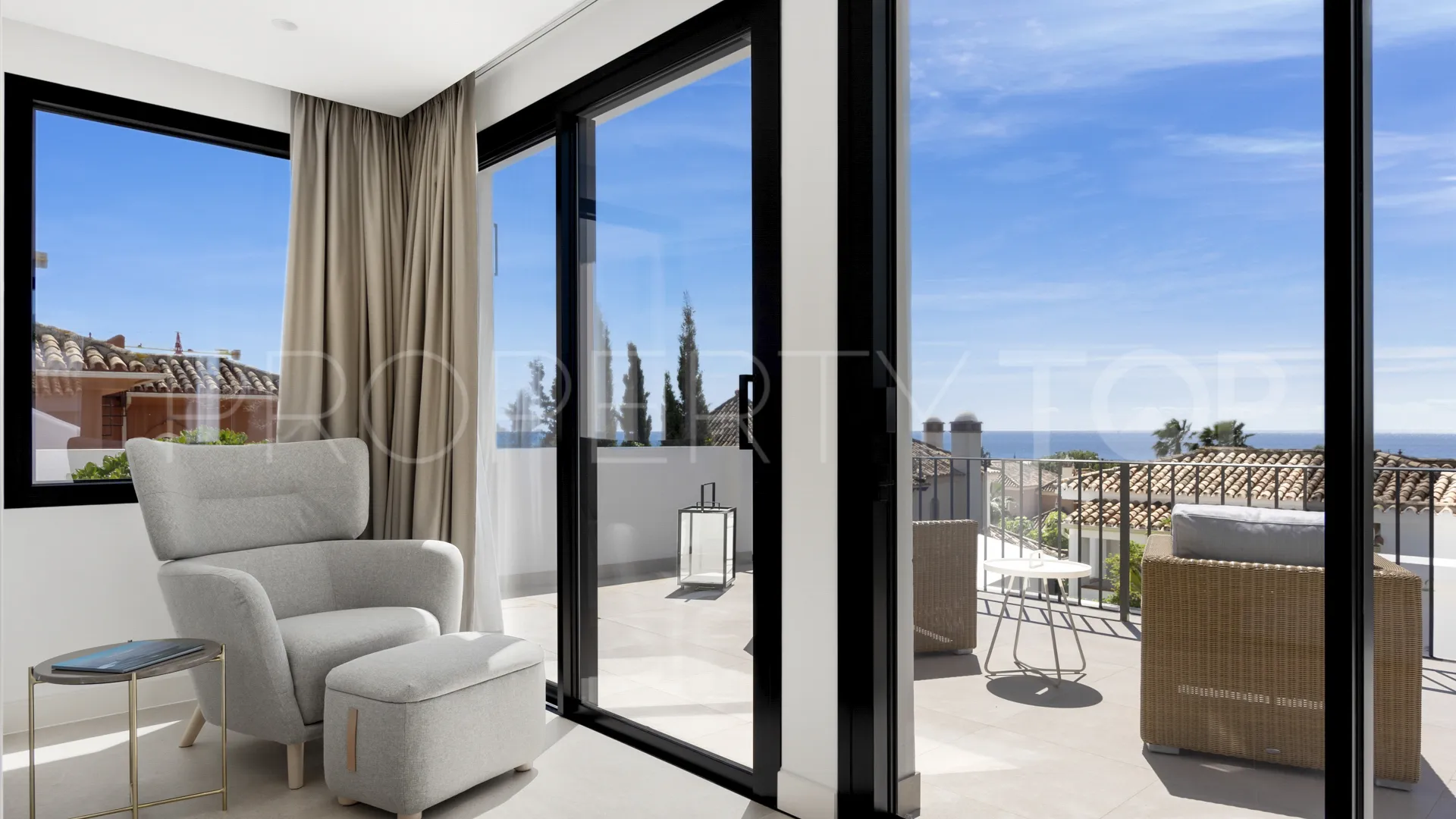 5 bedrooms Las Chapas villa for sale