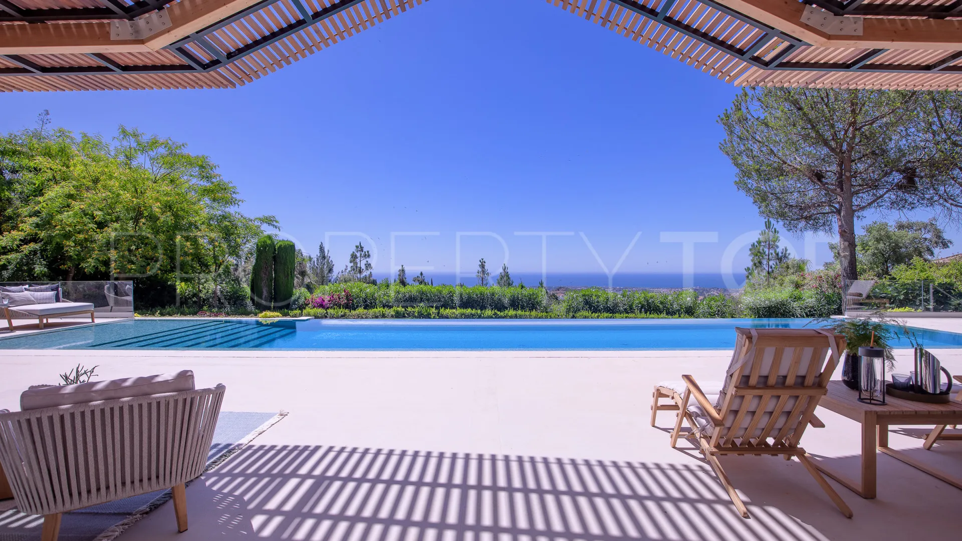 Villa for sale in La Zagaleta with 6 bedrooms