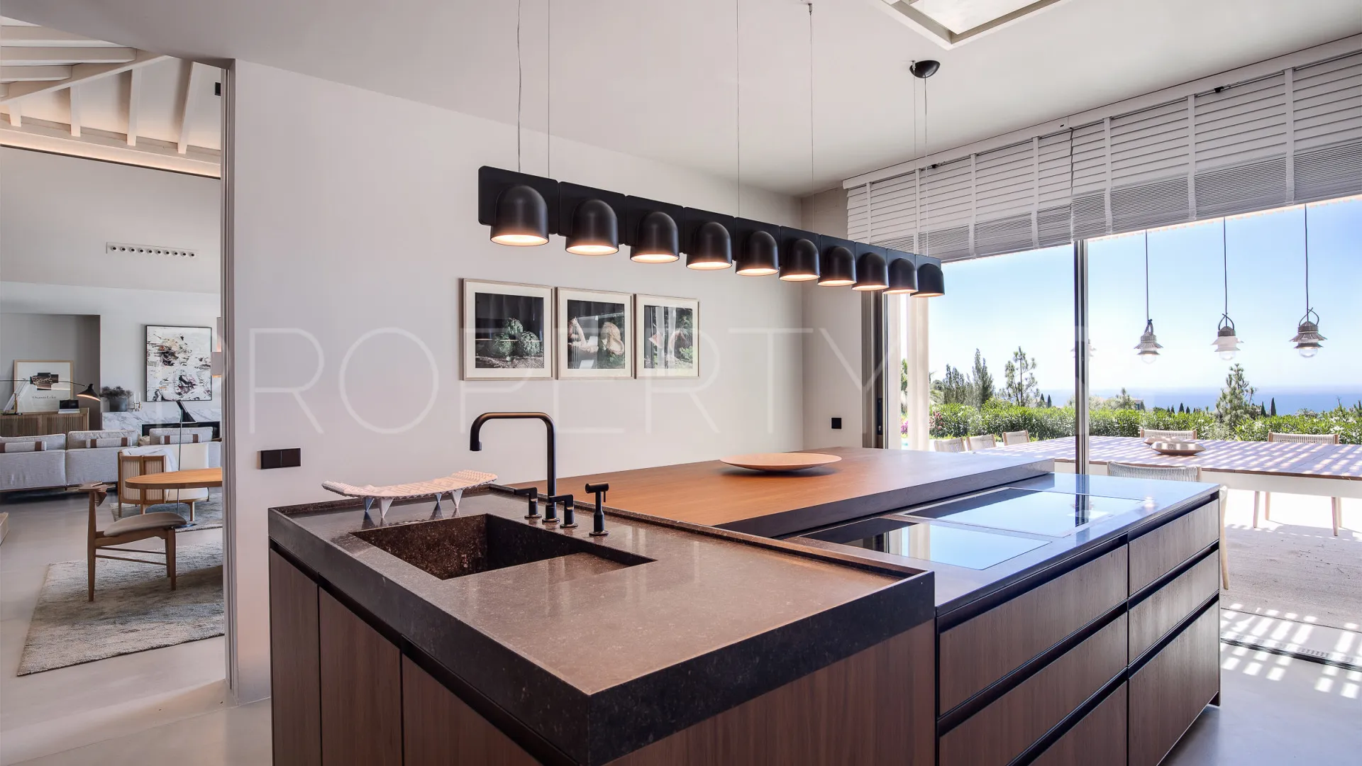 Villa for sale in La Zagaleta with 6 bedrooms