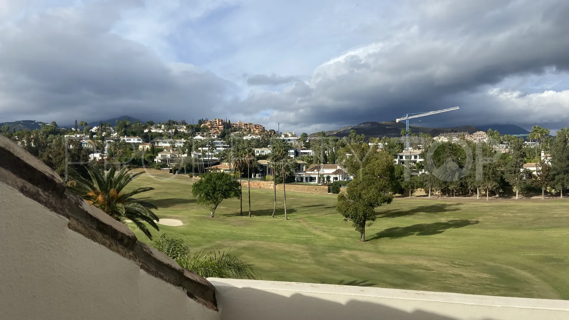 Comprar atico duplex en Nueva Andalucia de 3 dormitorios