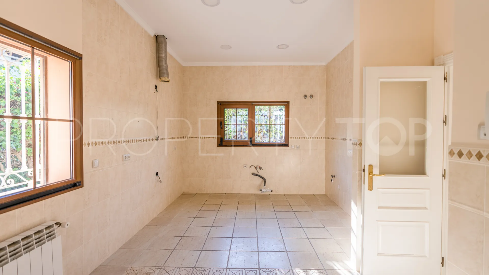 For sale Huerta Belón 4 bedrooms villa