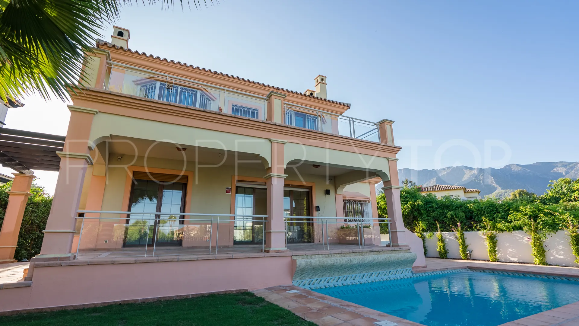 For sale Huerta Belón 4 bedrooms villa