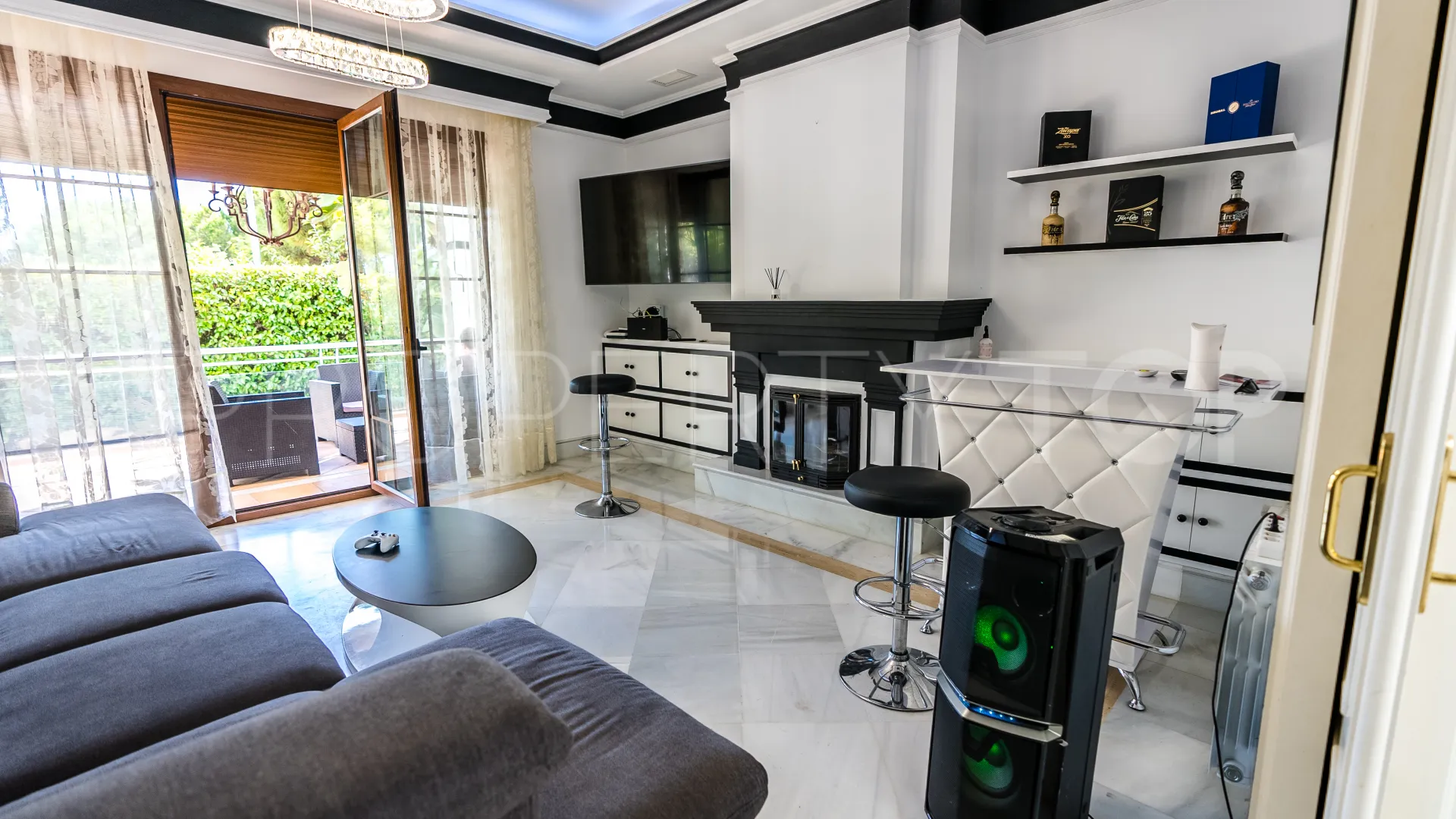 Villa for sale in Huerta Belón