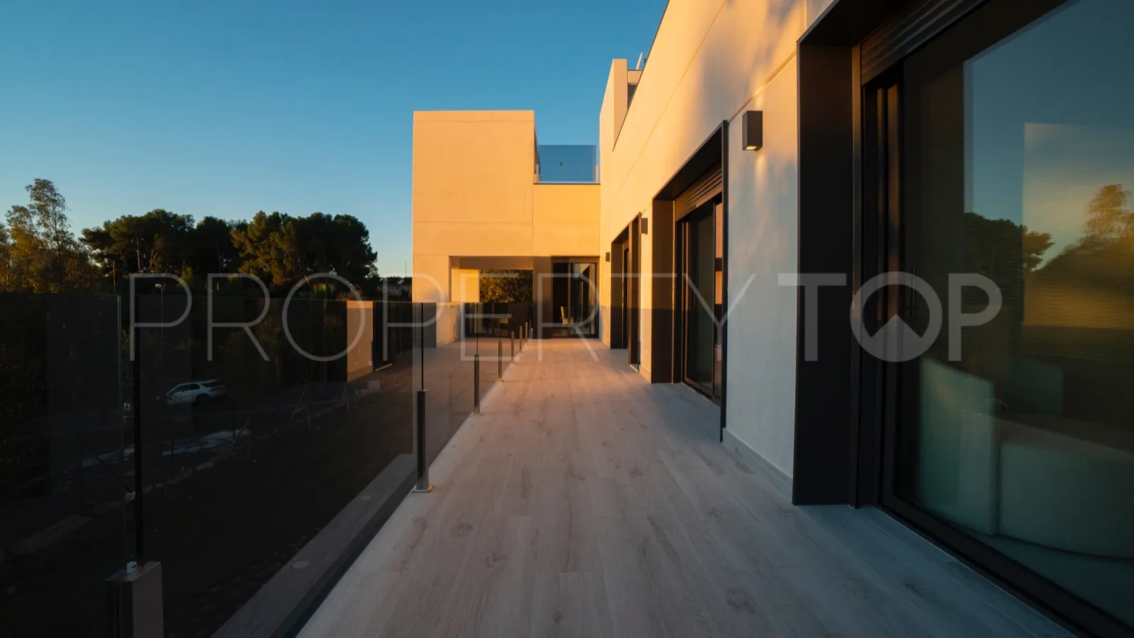 4 bedrooms villa for sale in Benalmadena