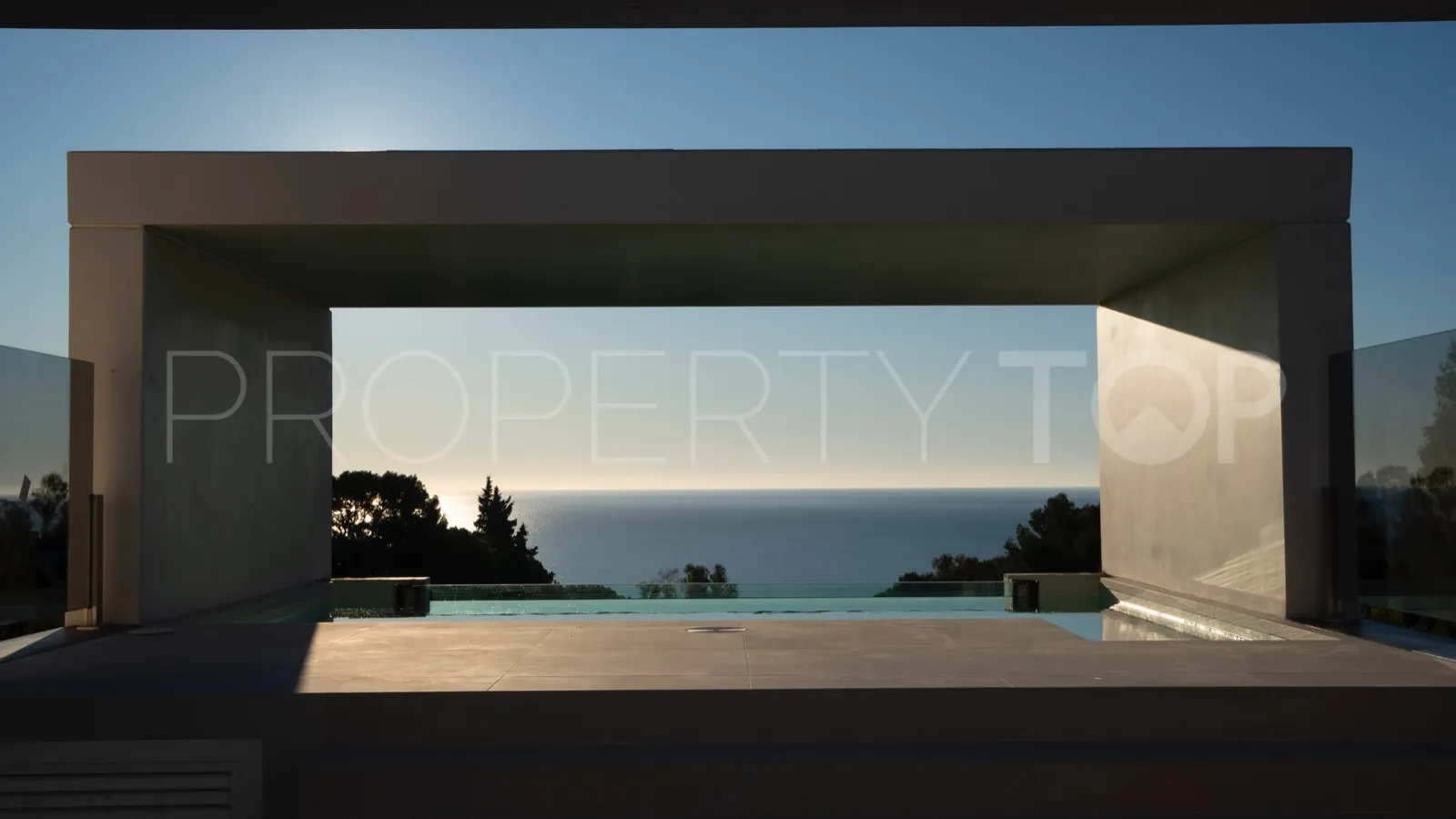 4 bedrooms villa for sale in Benalmadena