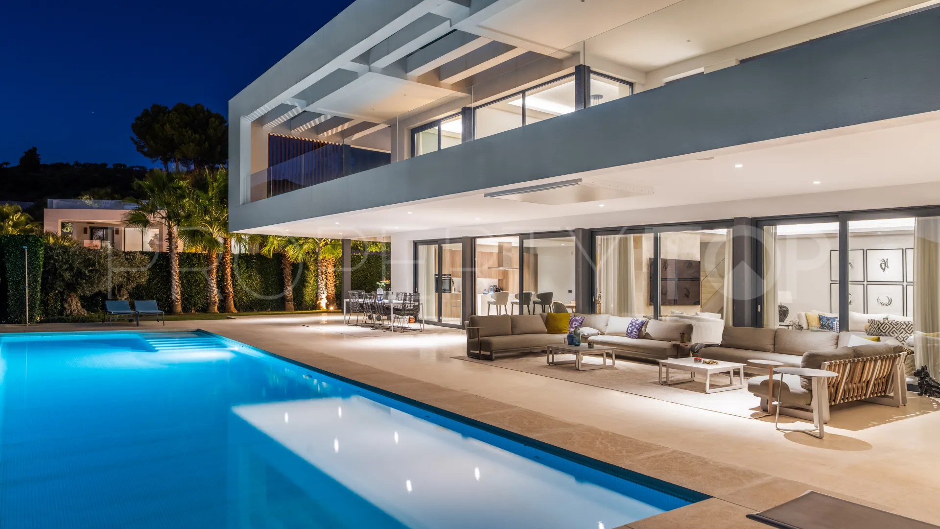 Los Olivos villa for sale