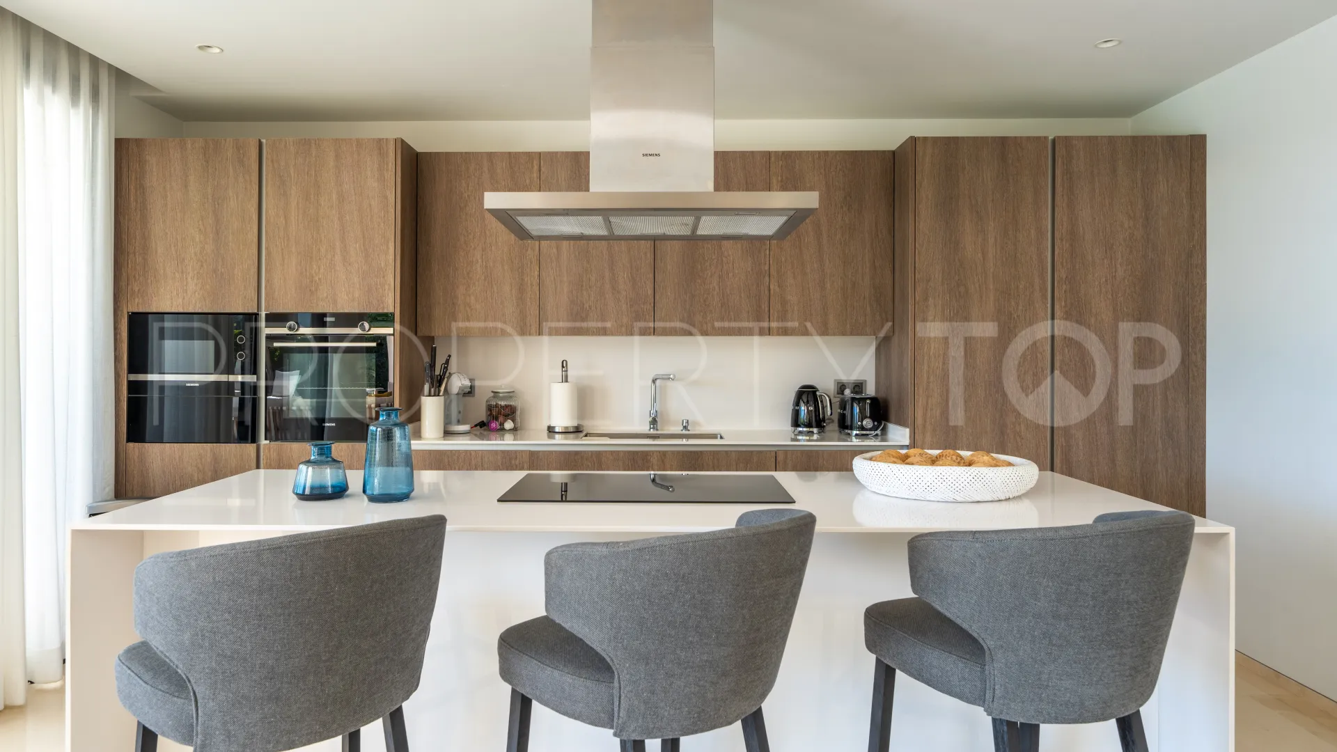 Los Olivos villa for sale