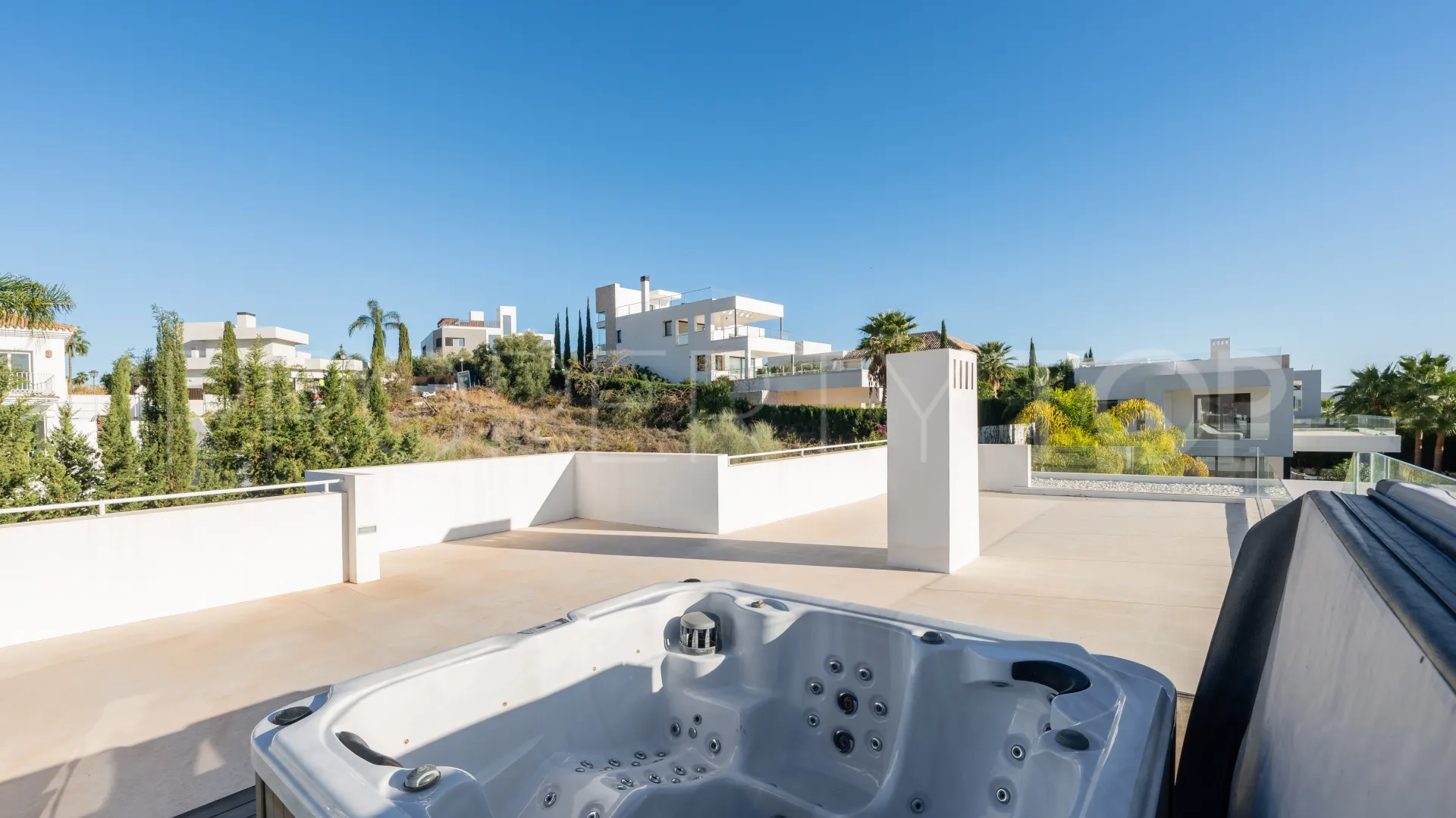 Los Olivos villa for sale