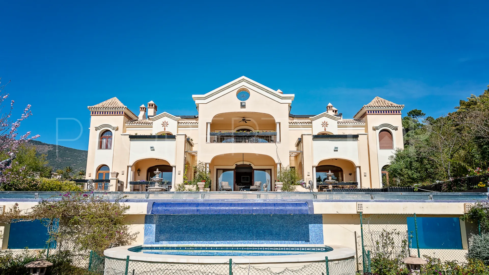 For sale villa in La Zagaleta