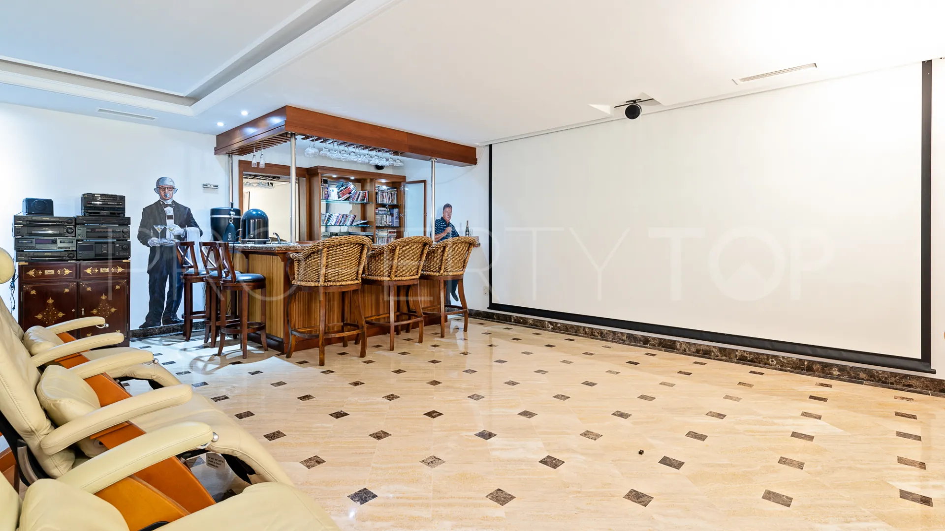 For sale villa in La Zagaleta