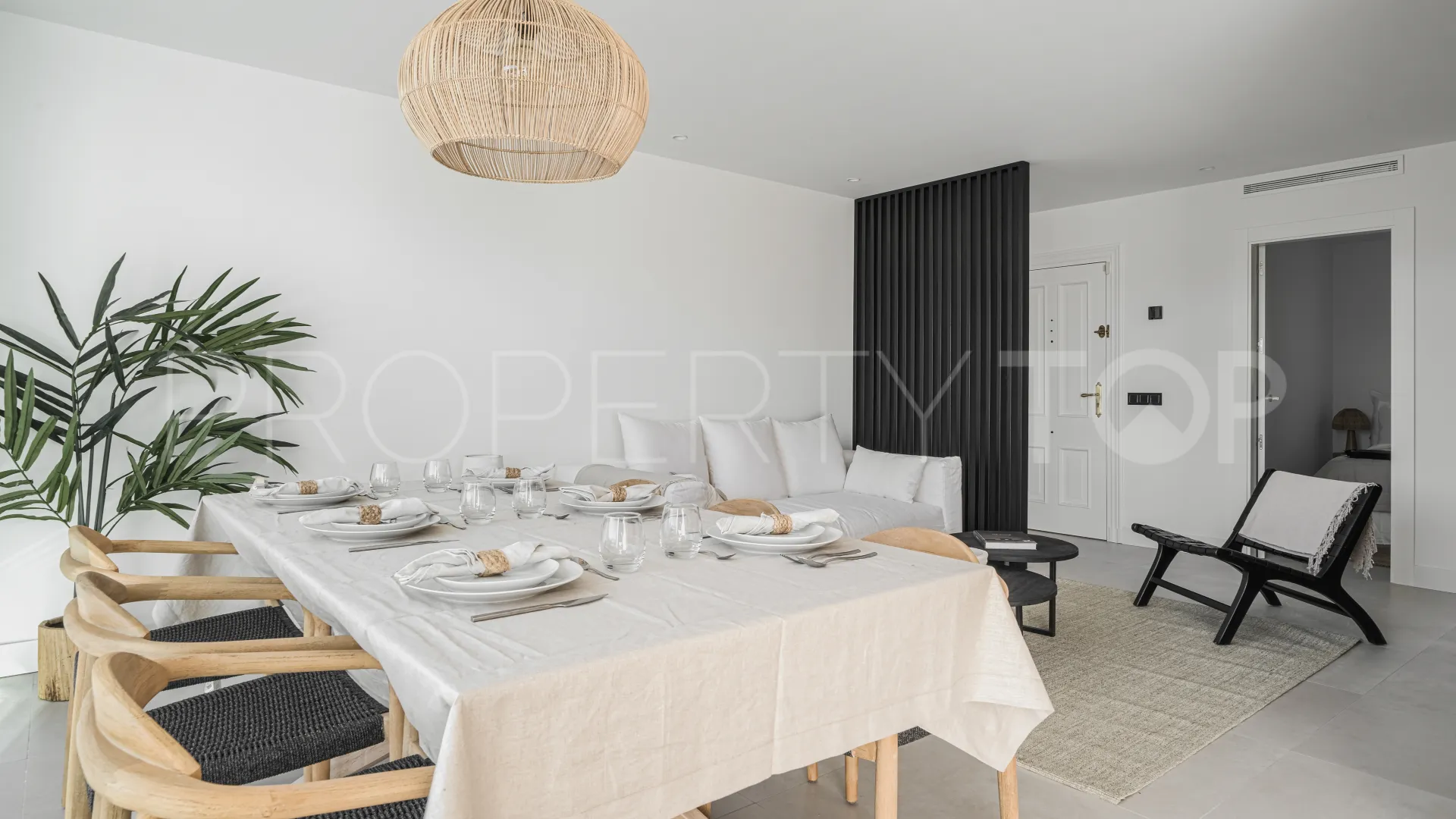 Buy La Quinta penthouse with 2 bedrooms