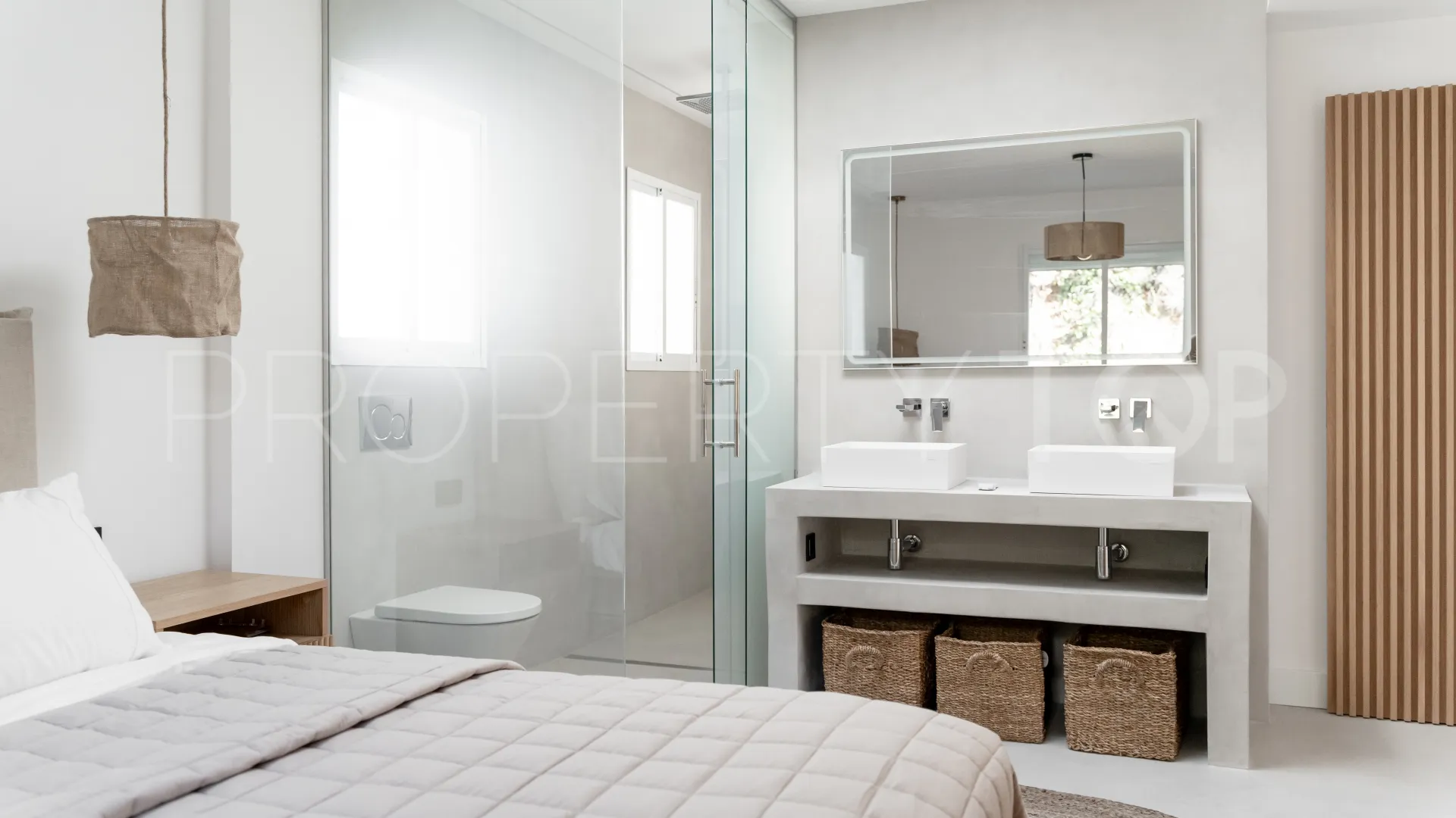 Buy La Quinta penthouse with 2 bedrooms