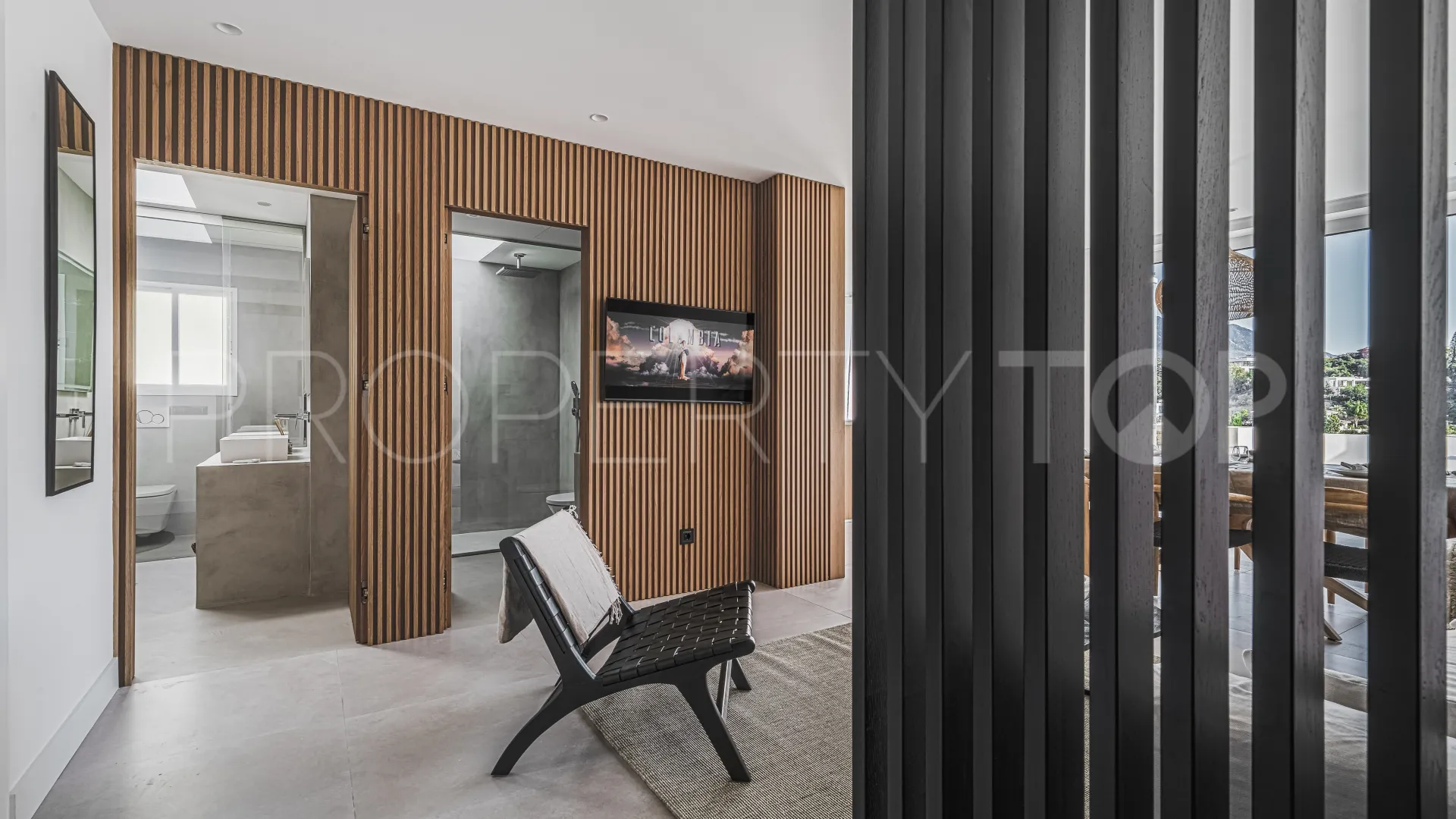 Buy La Quinta penthouse with 2 bedrooms
