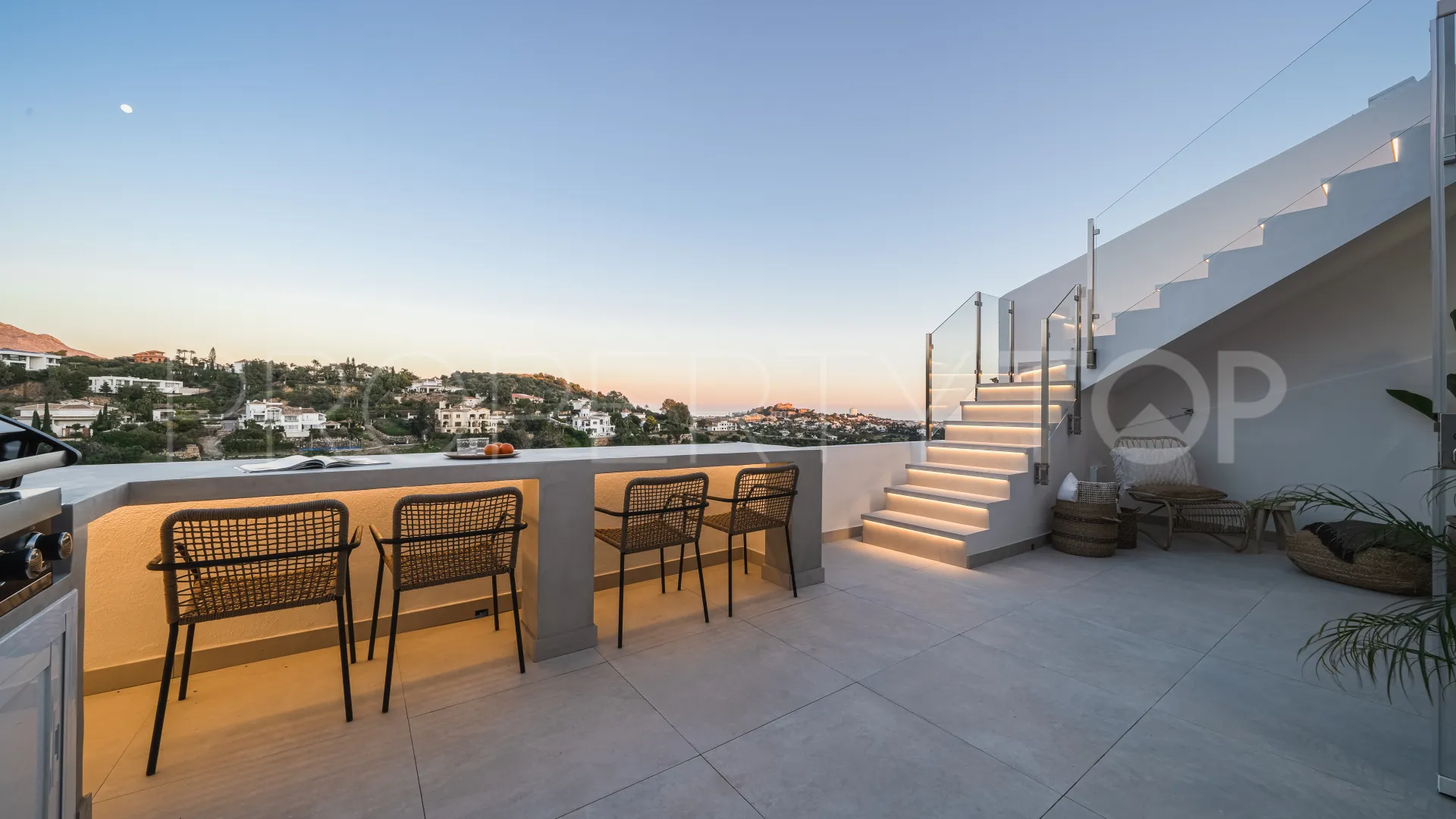 Buy La Quinta penthouse with 2 bedrooms