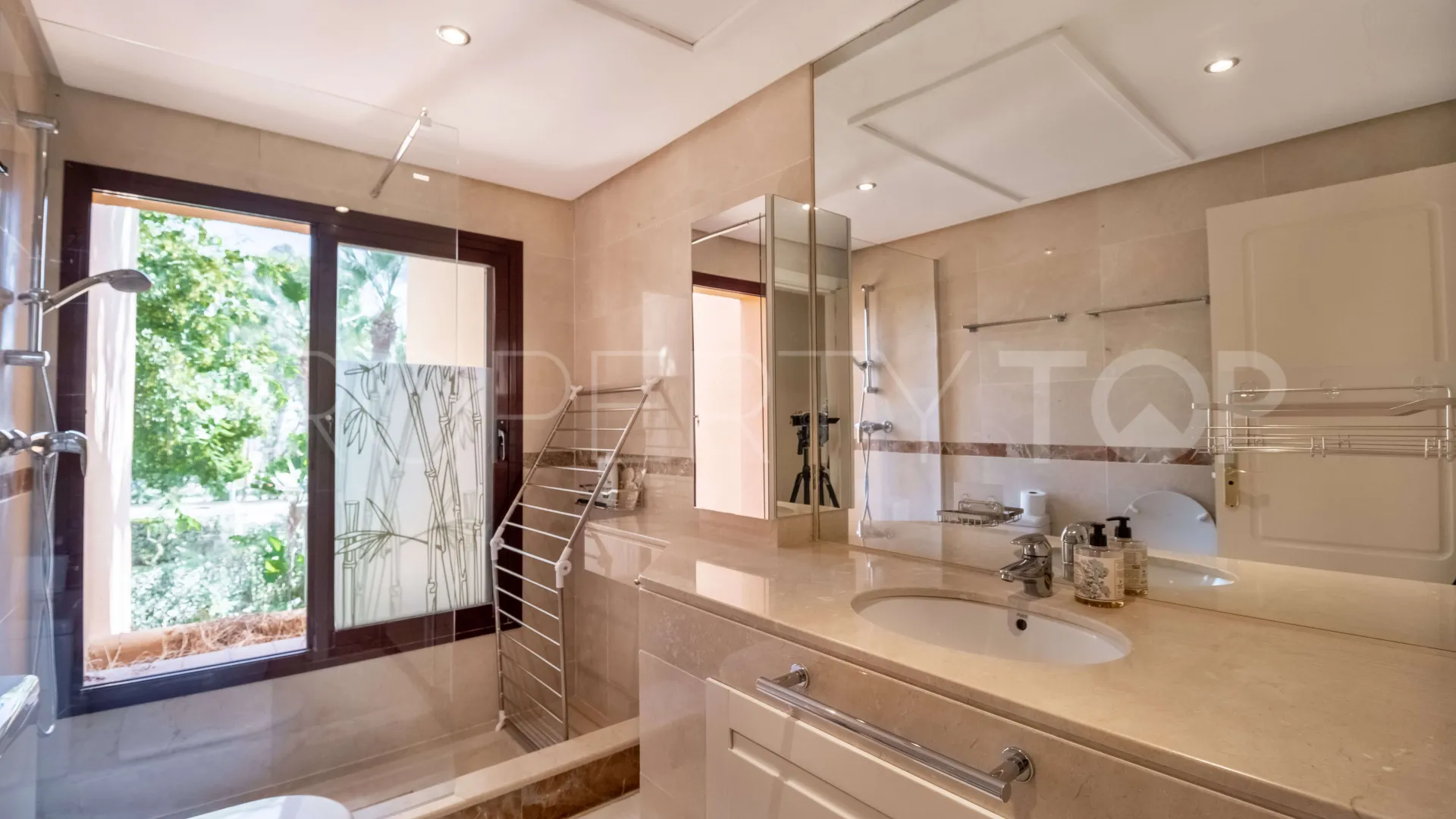 Apartamento de 3 dormitorios a la venta en San Pedro Playa