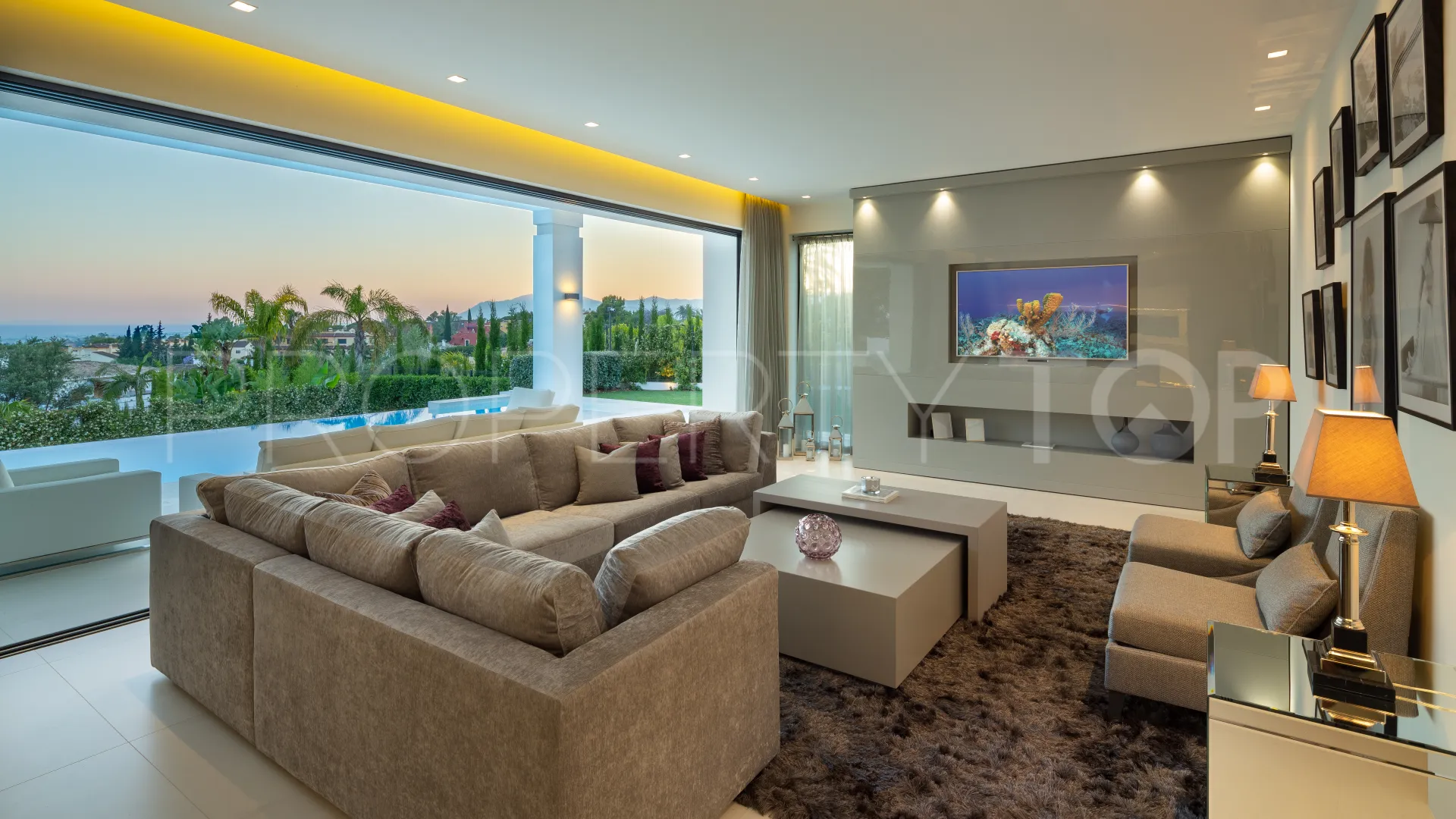 Comprar villa en Nagüeles