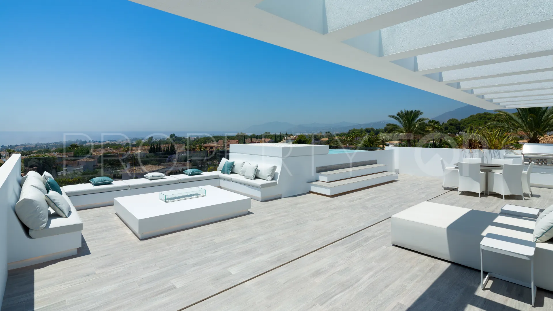 Comprar villa en Nagüeles