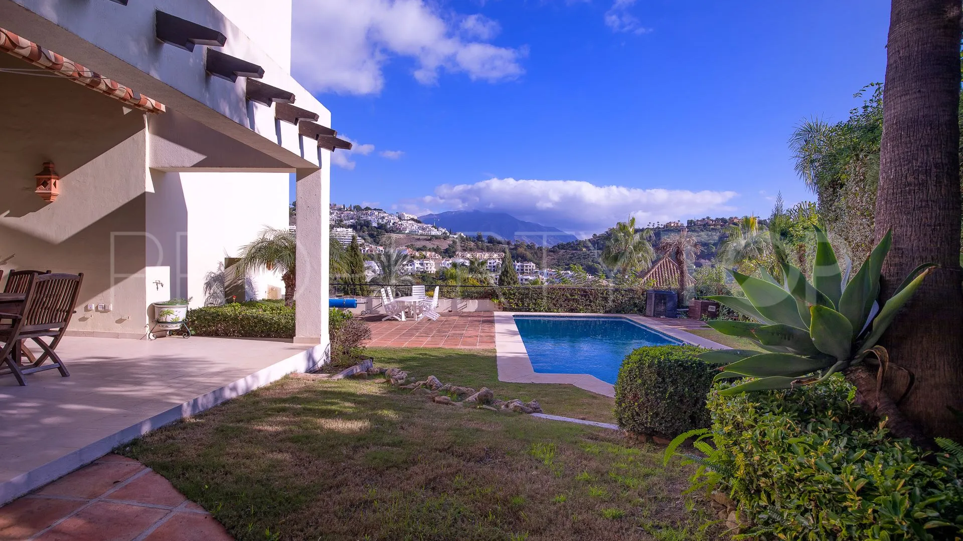 Comprar villa en Los Arqueros de 3 dormitorios