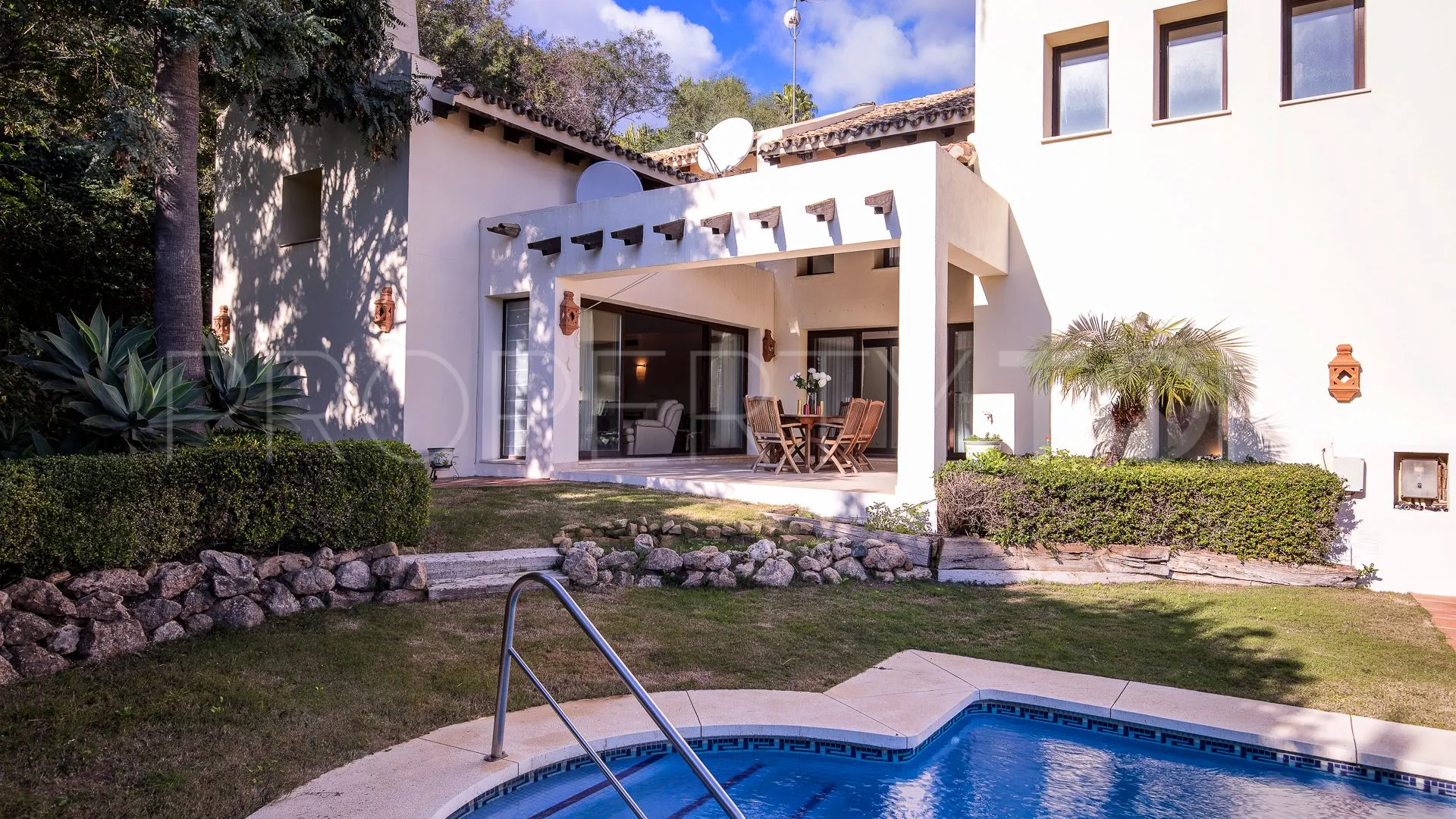 Comprar villa en Los Arqueros de 3 dormitorios