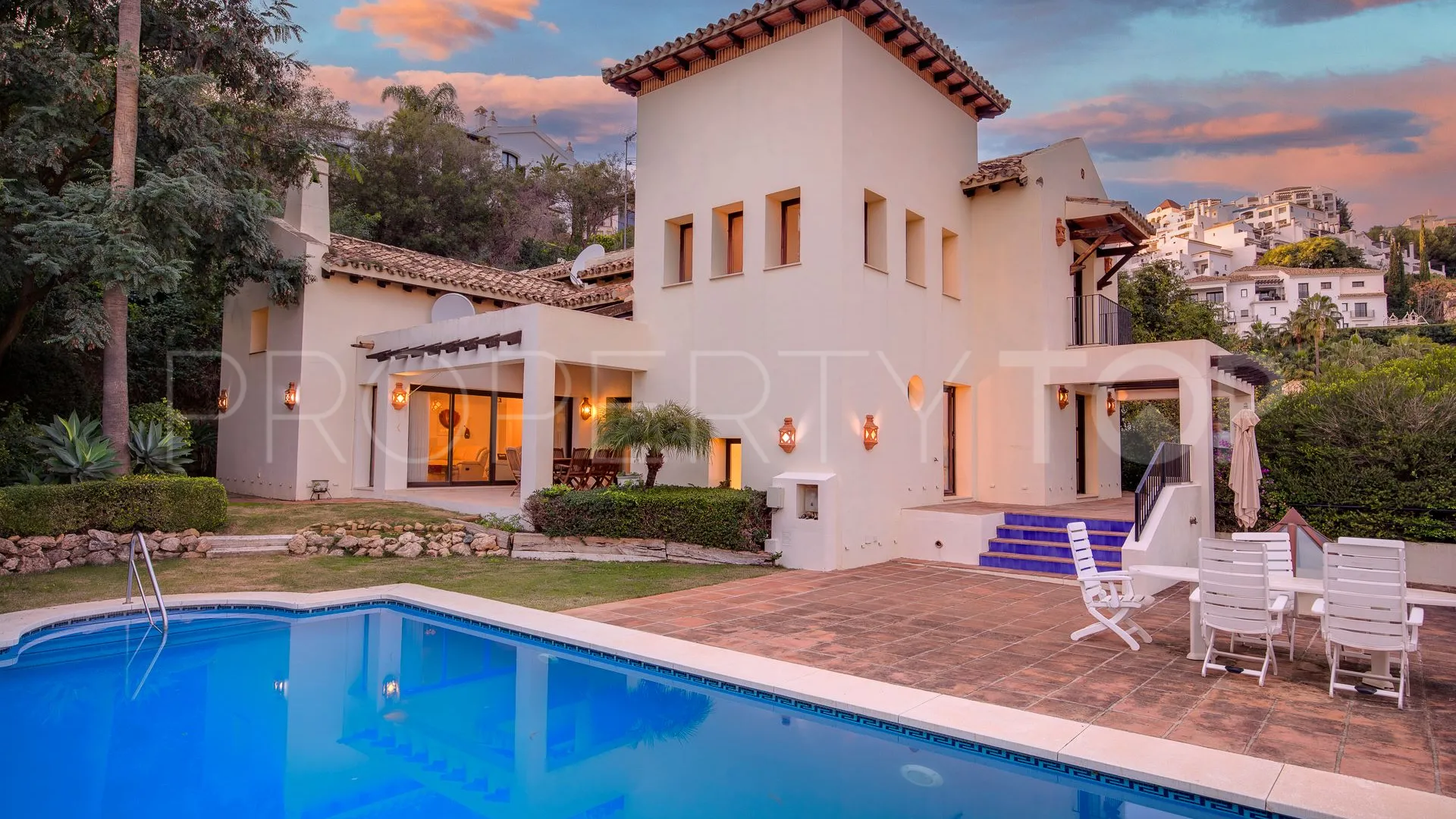 Comprar villa en Los Arqueros de 3 dormitorios