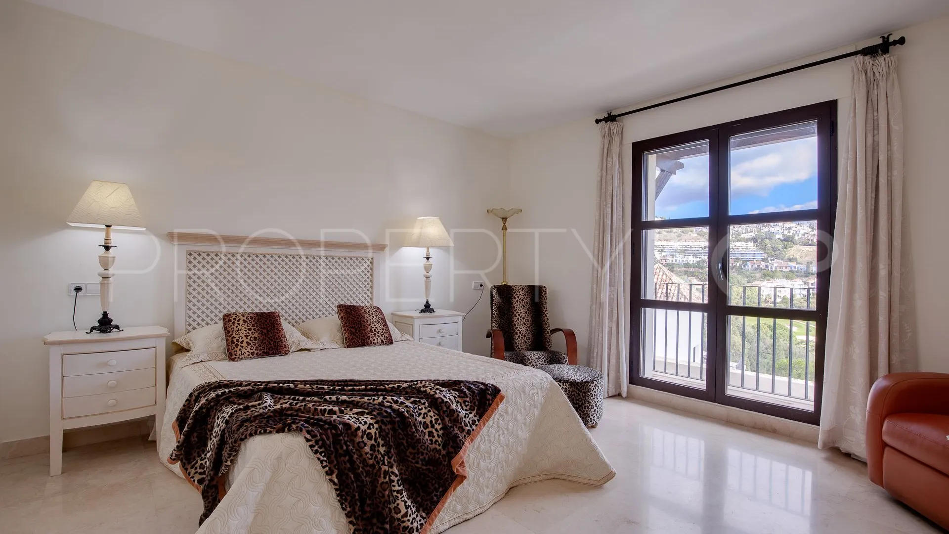 Comprar villa en Los Arqueros de 3 dormitorios