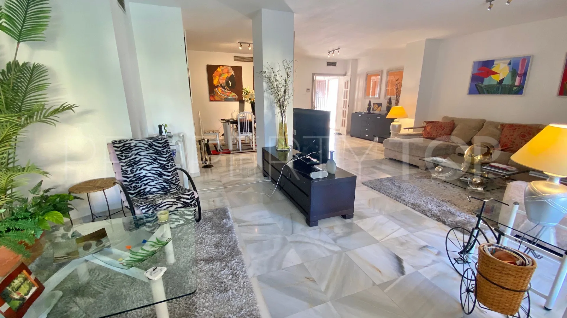 Se vende apartamento en Nagüeles