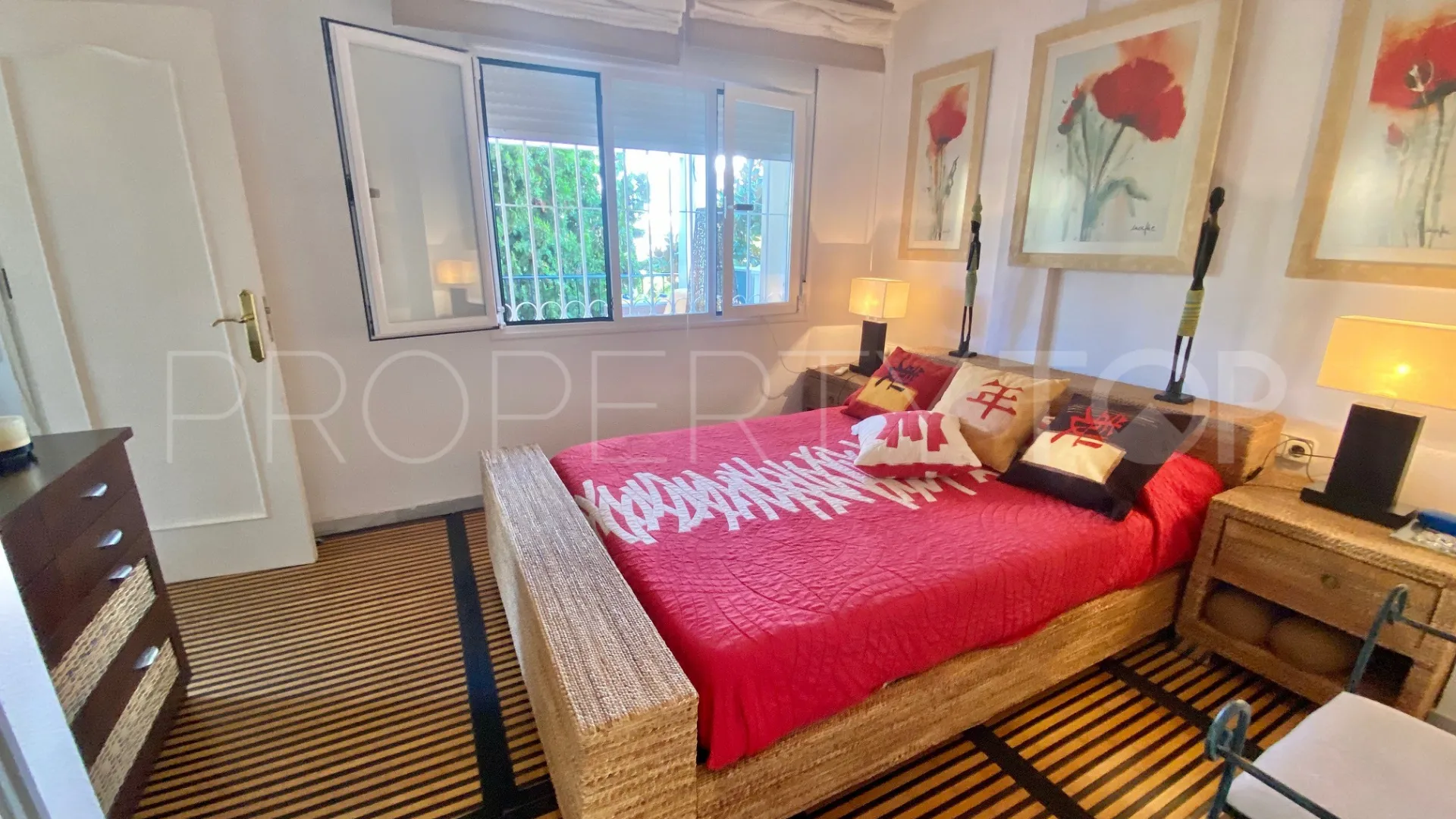 Se vende apartamento en Nagüeles