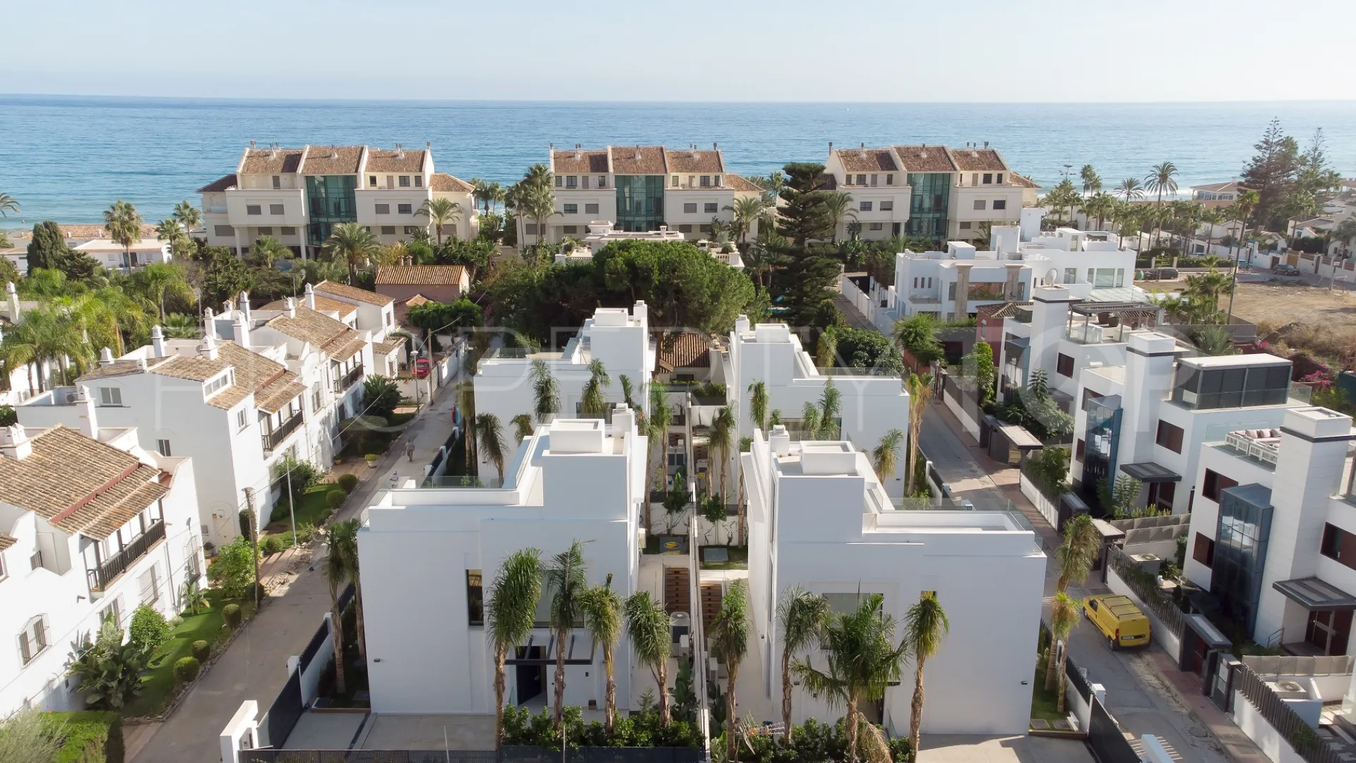 Se vende villa de 4 dormitorios en Rio Verde