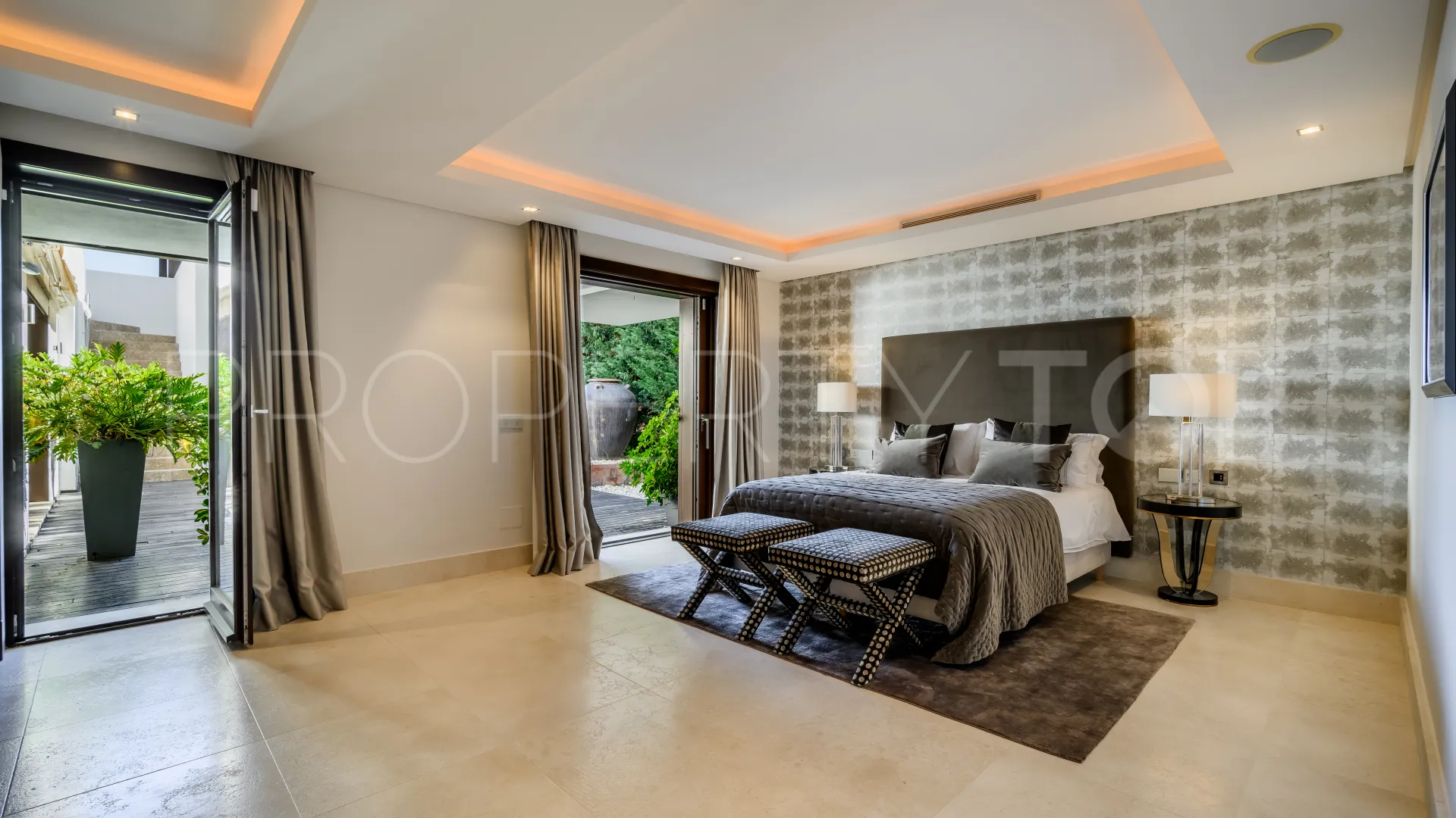 5 bedrooms villa in Los Flamingos for sale