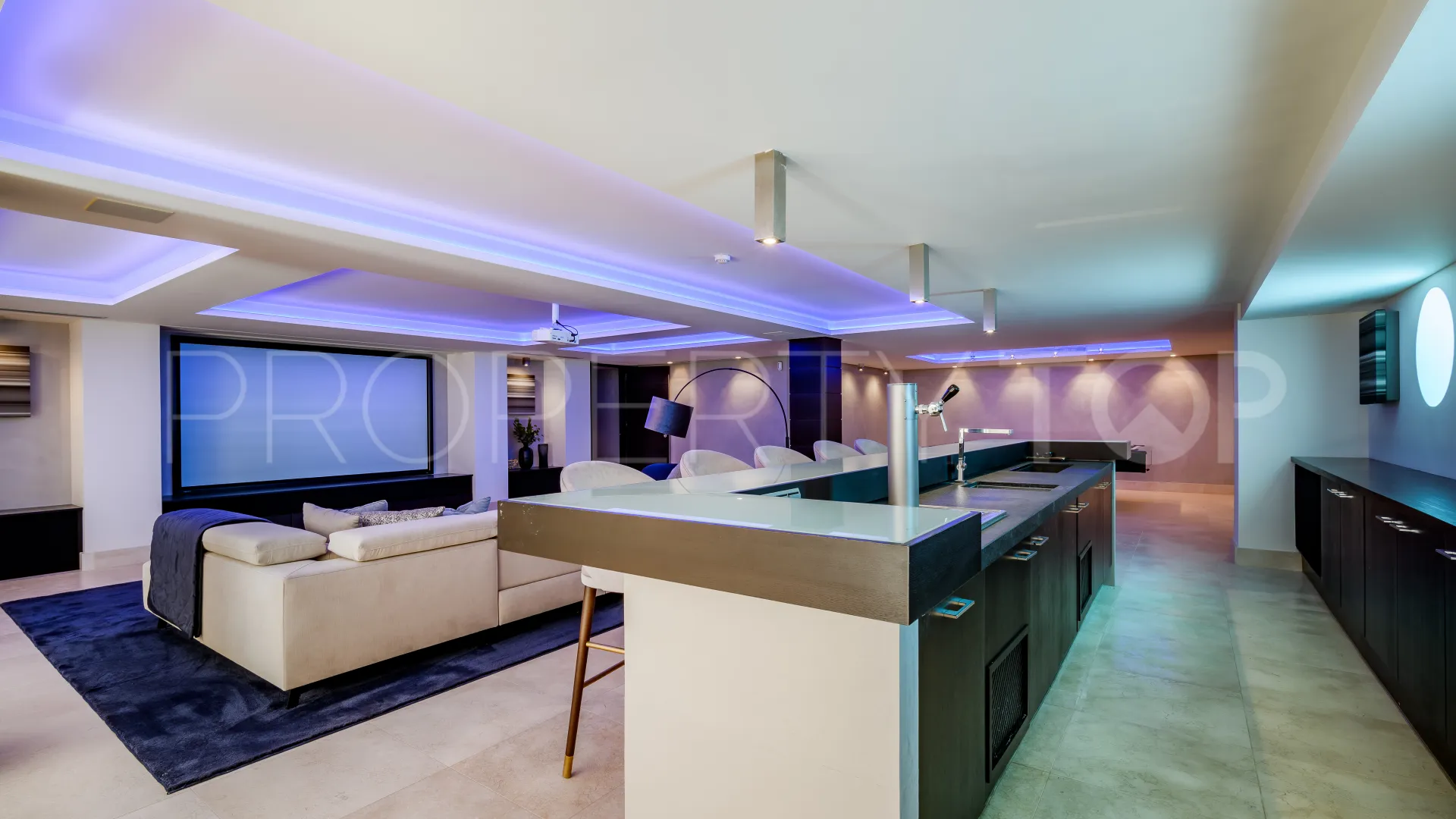 5 bedrooms villa in Los Flamingos for sale