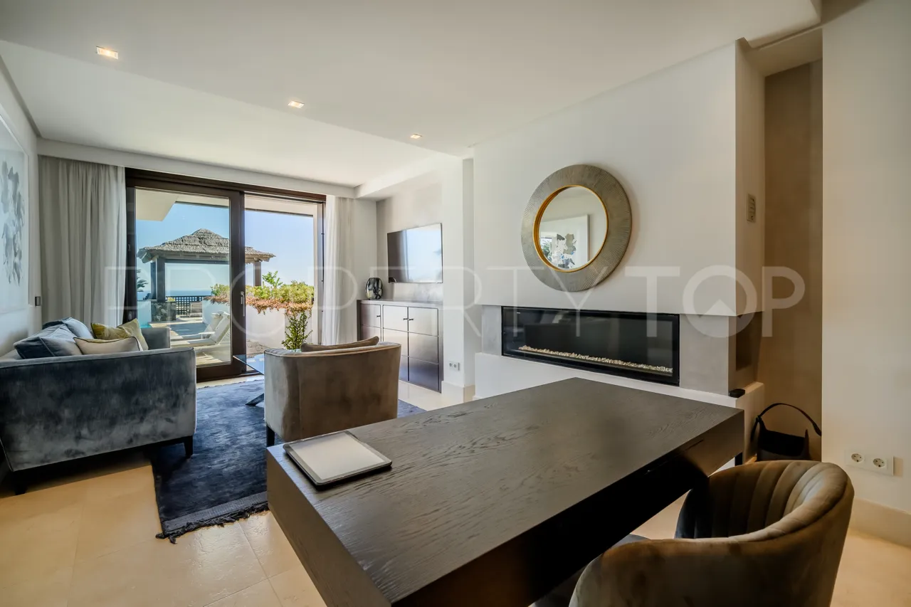 5 bedrooms villa in Los Flamingos for sale