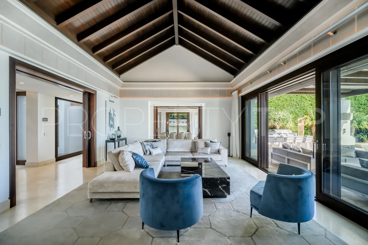 5 bedrooms villa in Los Flamingos for sale