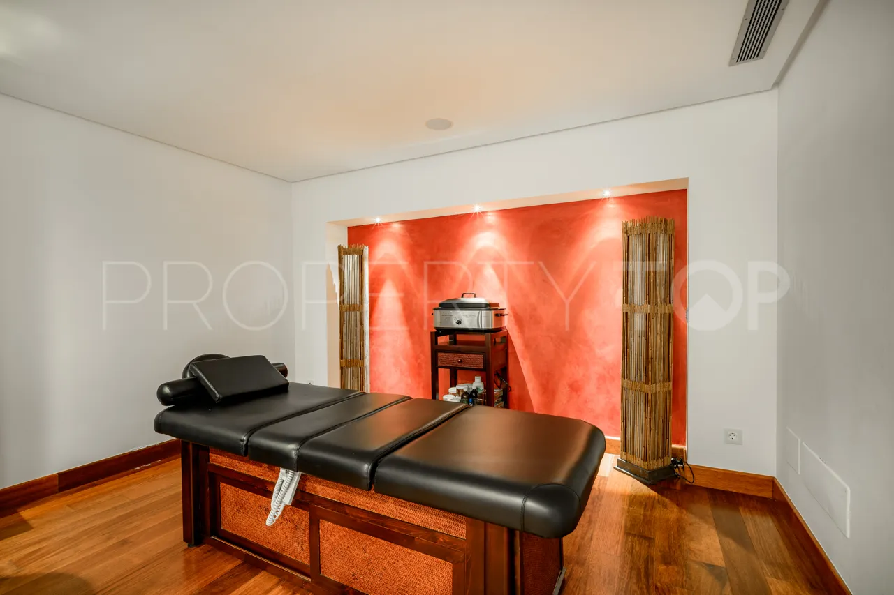 5 bedrooms villa in Los Flamingos for sale